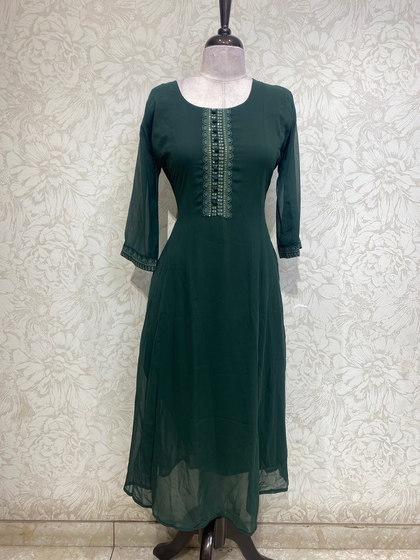 OFFER SALES TOPS COLLECTIONS - IHA 26917