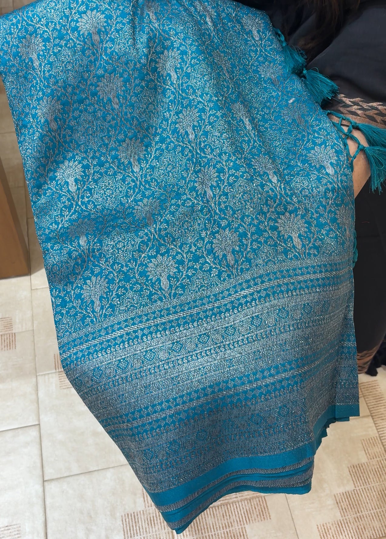 KATAN BANARASI SAREES - IHA 24138
