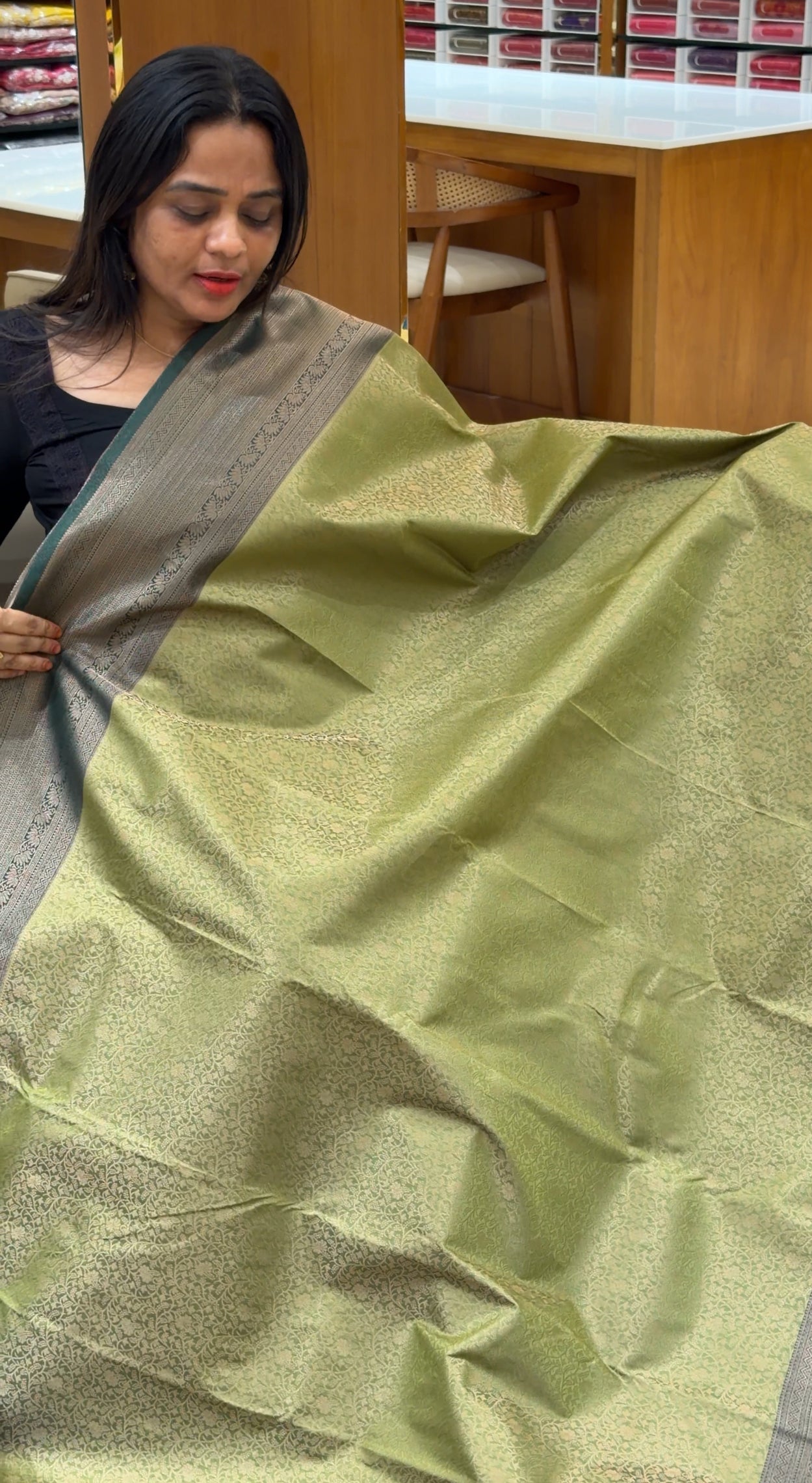 SEMI KANCHIPURAM SAREES - IHA 30204