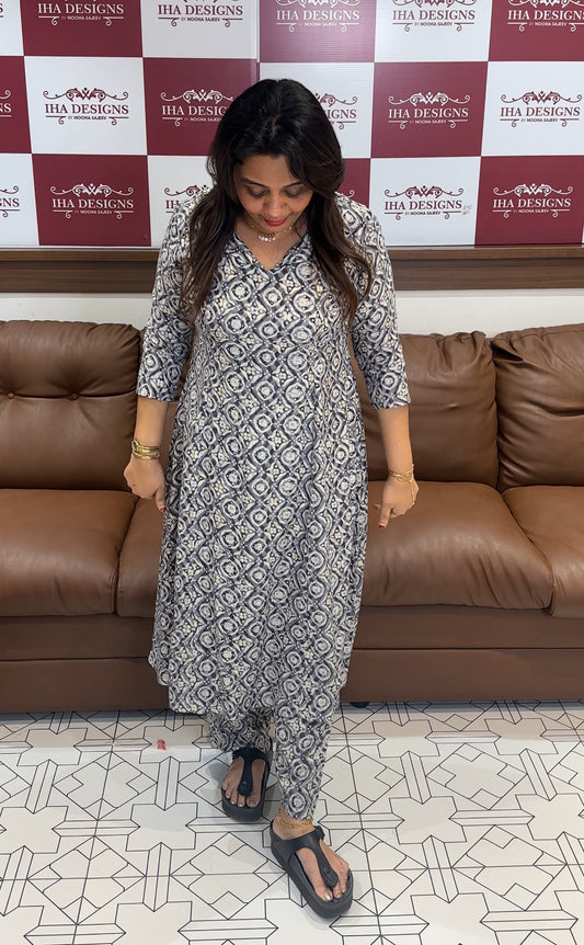 IHA'S IN-HOUSE VISCOSE RAYON CO-ORDE SETS - IHA 24667