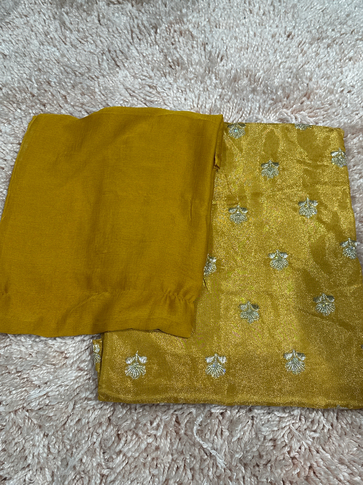 OFFER SALES UNSTITCHED SALWAR SUITS -  IHA 35192
