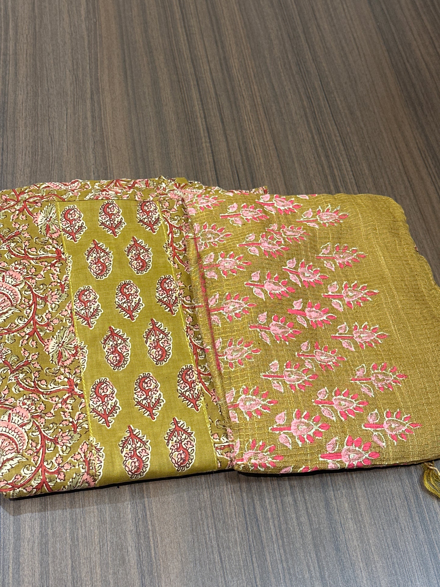 OFFER SALES UNSTITCHED SALWAR SUITS -  IHA 33898