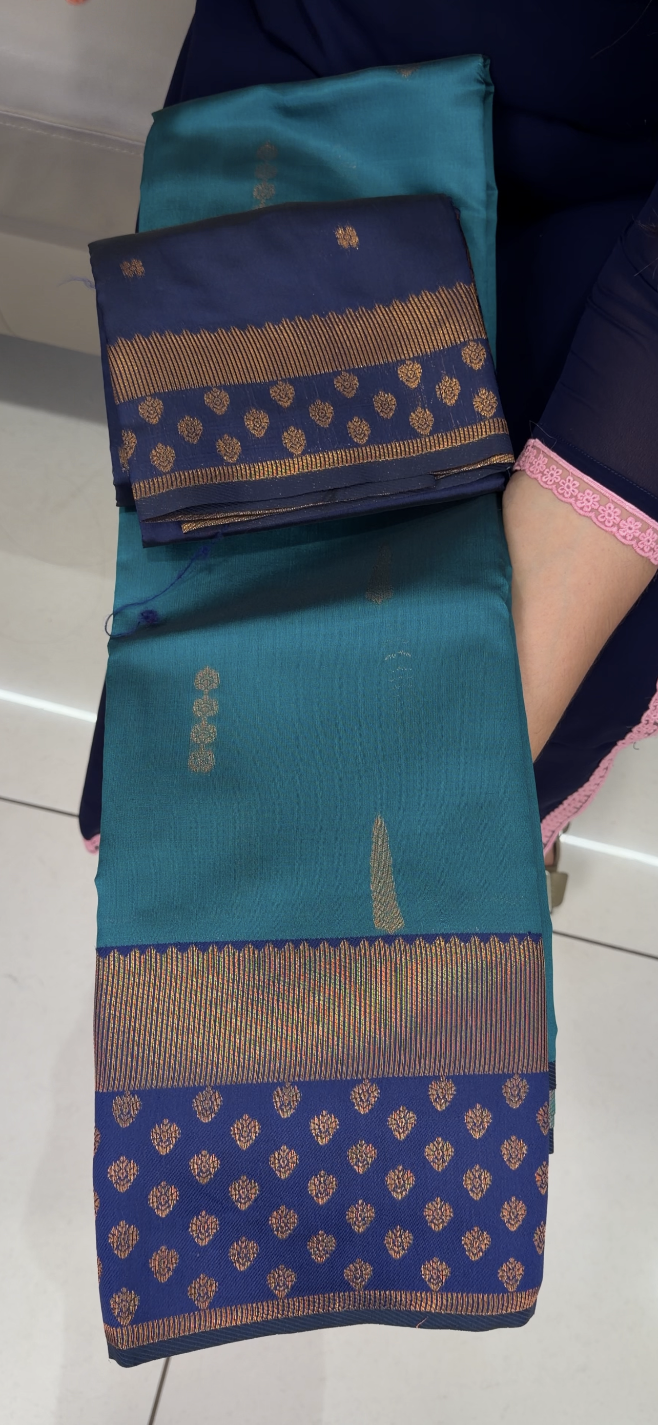 SEMI SILK DHAVANI MATERIAL - IHA 32197