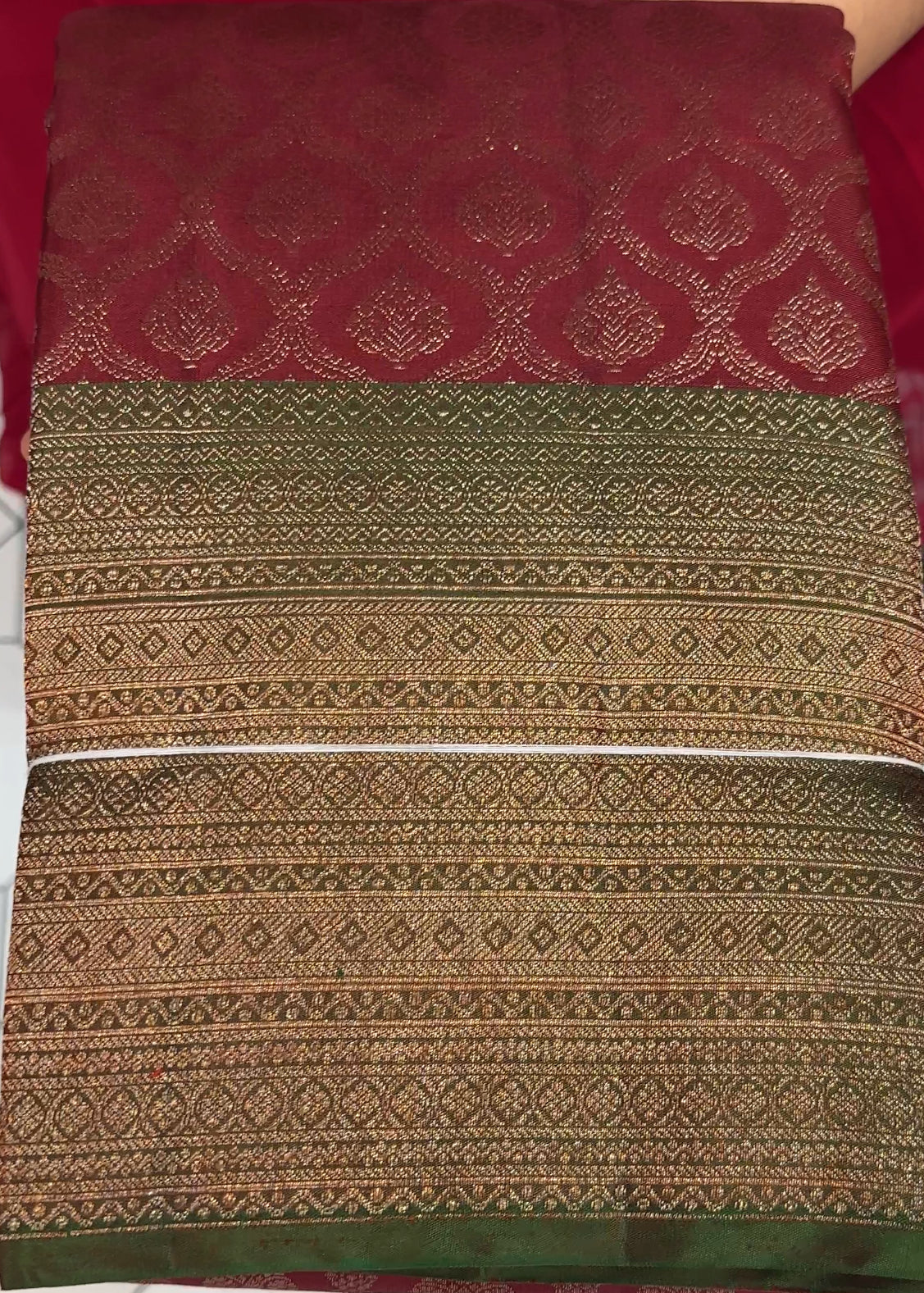 KANCHIPURAM  SAREES - IHA 18675