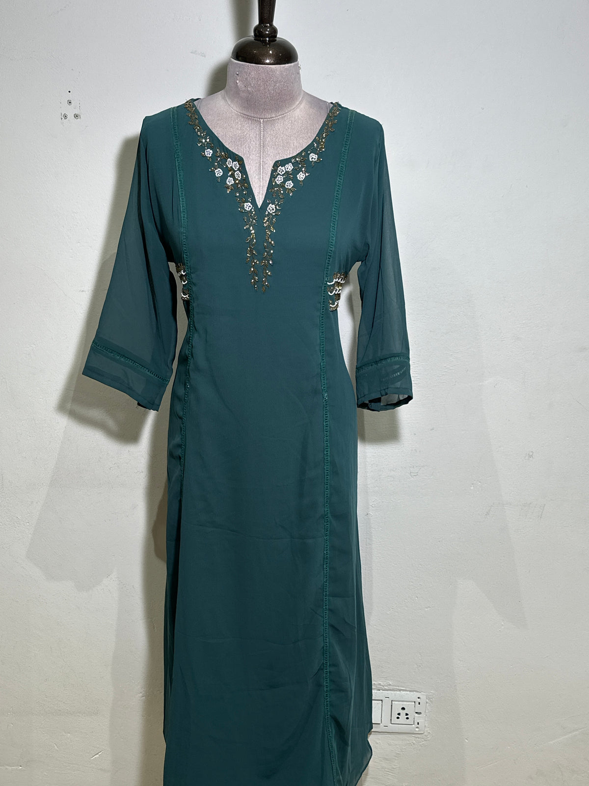 OFFER SALES TOP'S -  IHA 35988