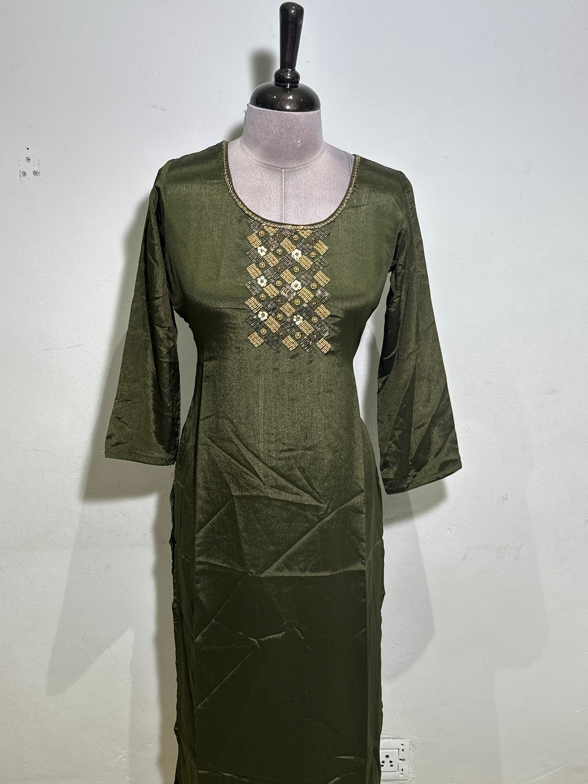 OFFER SALES TOP'S - IHA 35973