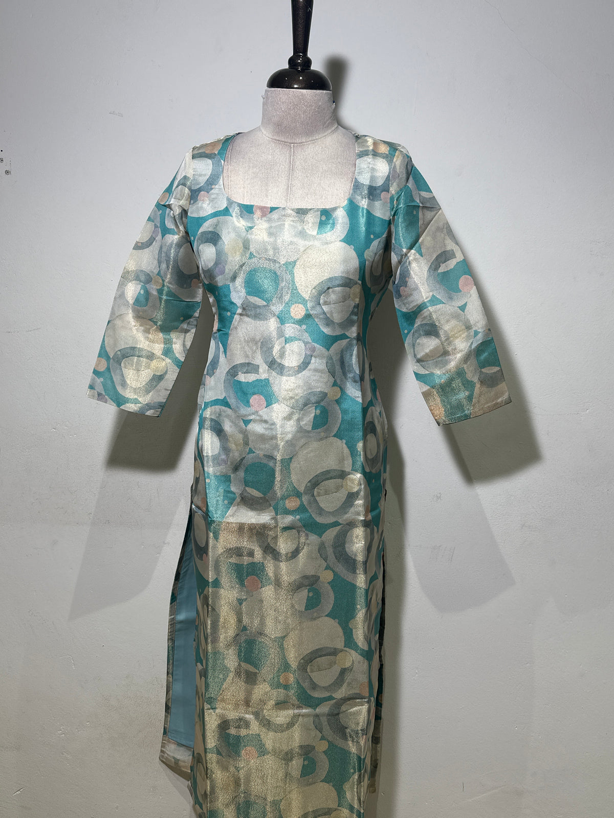 OFFER SALES TOP'S - IHA 35257