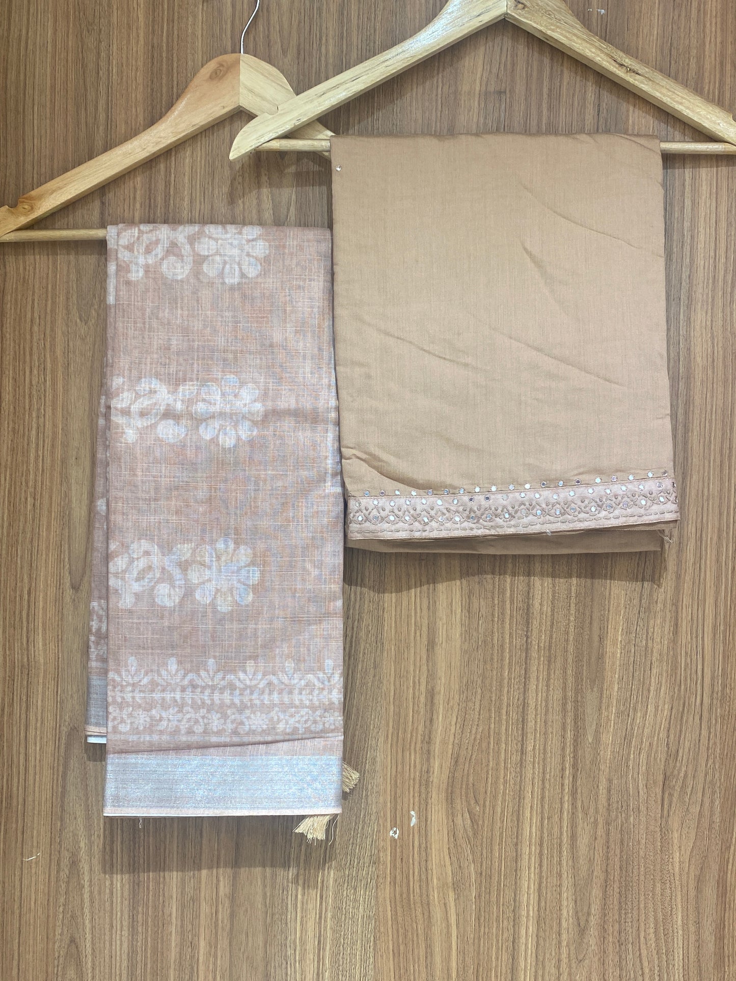 OFFER SALES UNSTITCHED SALWAR SUITS - IHA 26949