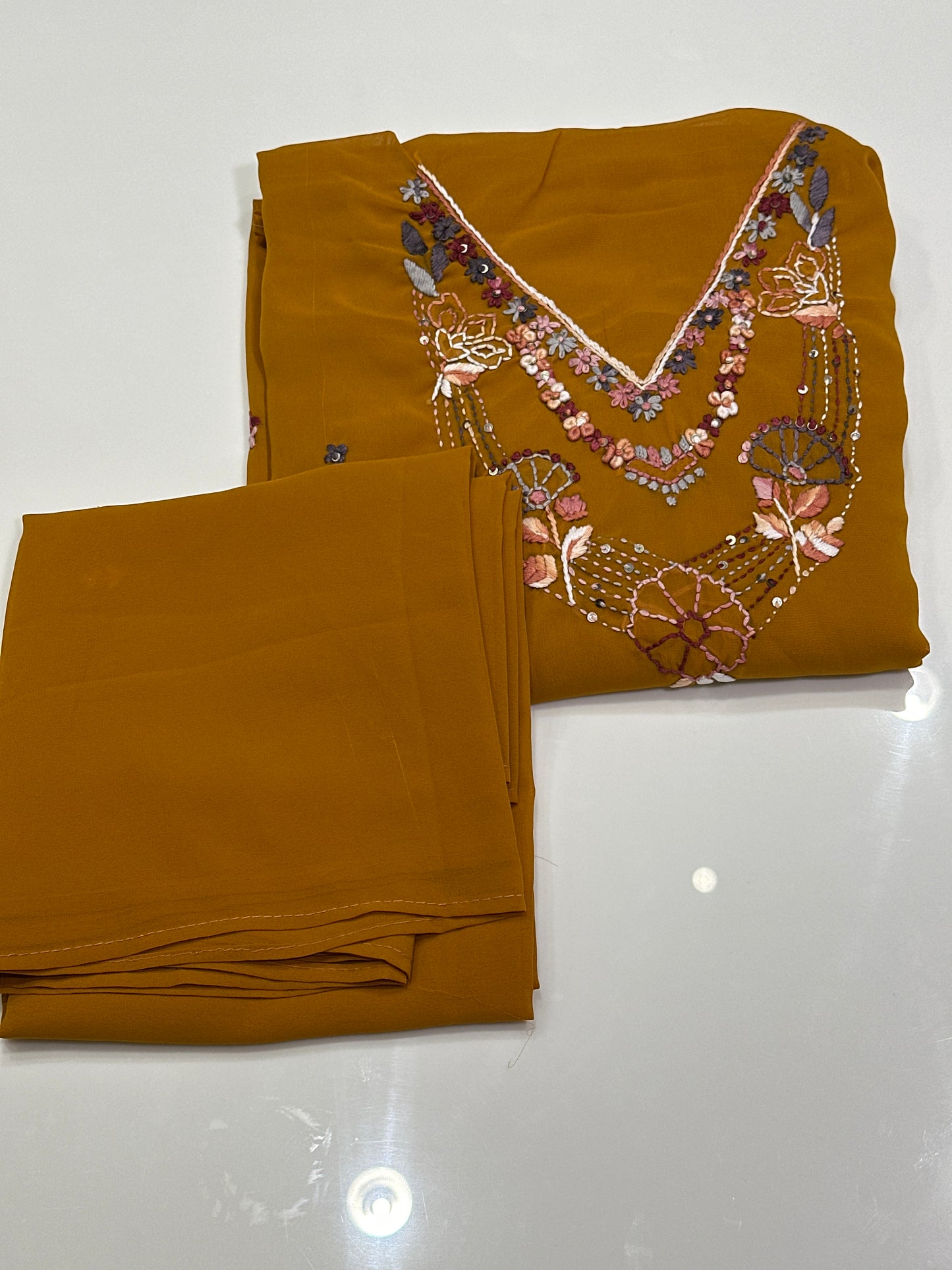 OFFER SALES UNSTITCHED SALWAR SUITS -  IHA 33486