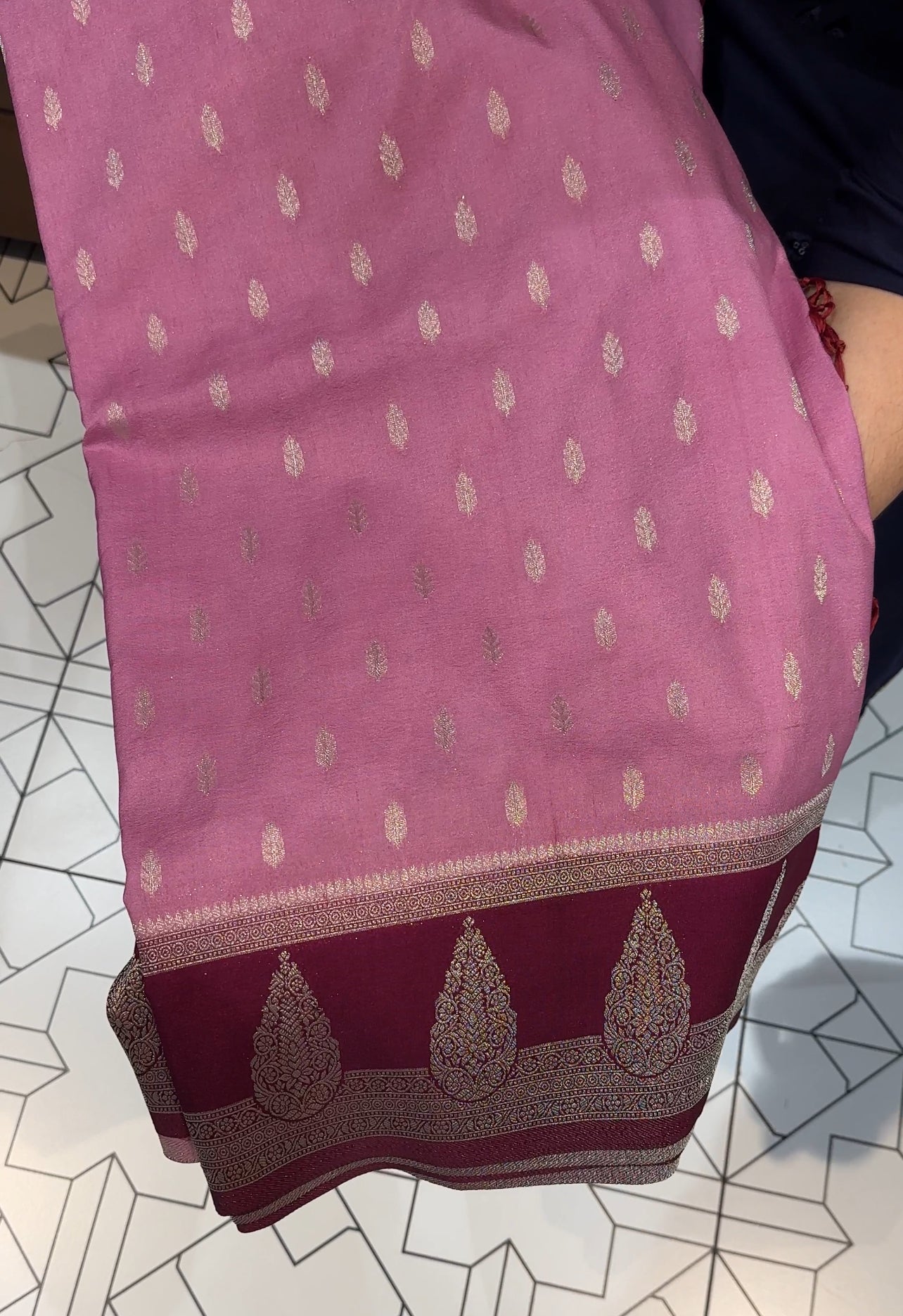 SEMI BANARASI SAREES - IHA 19496