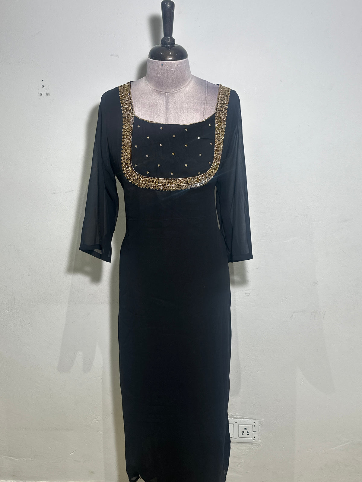 OFFER SALES TOP'S -  IHA 35988
