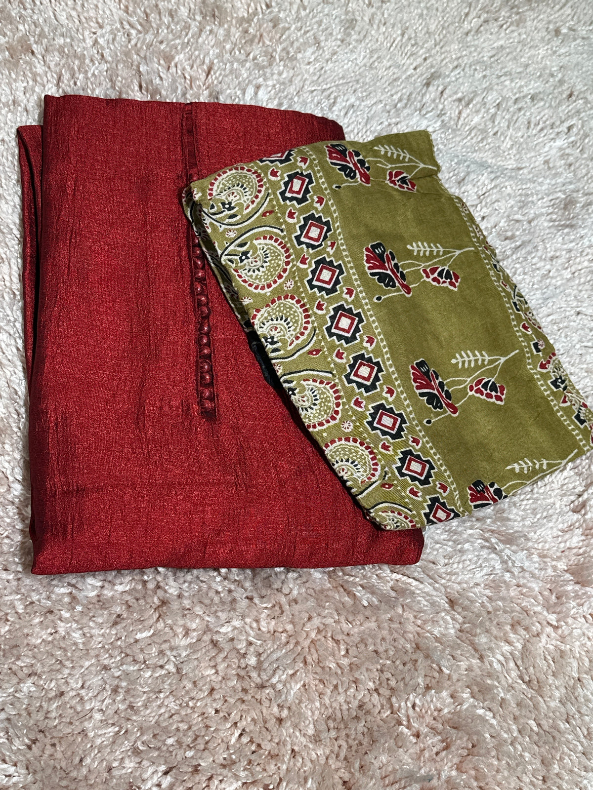 OFFER SALES UNSTITCHED SALWAR SUITS -  IHA 35410