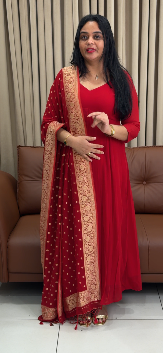 IHA'S IN-HOUSE ALIYA CUT TOP AND DUPATTA - IHA 34517