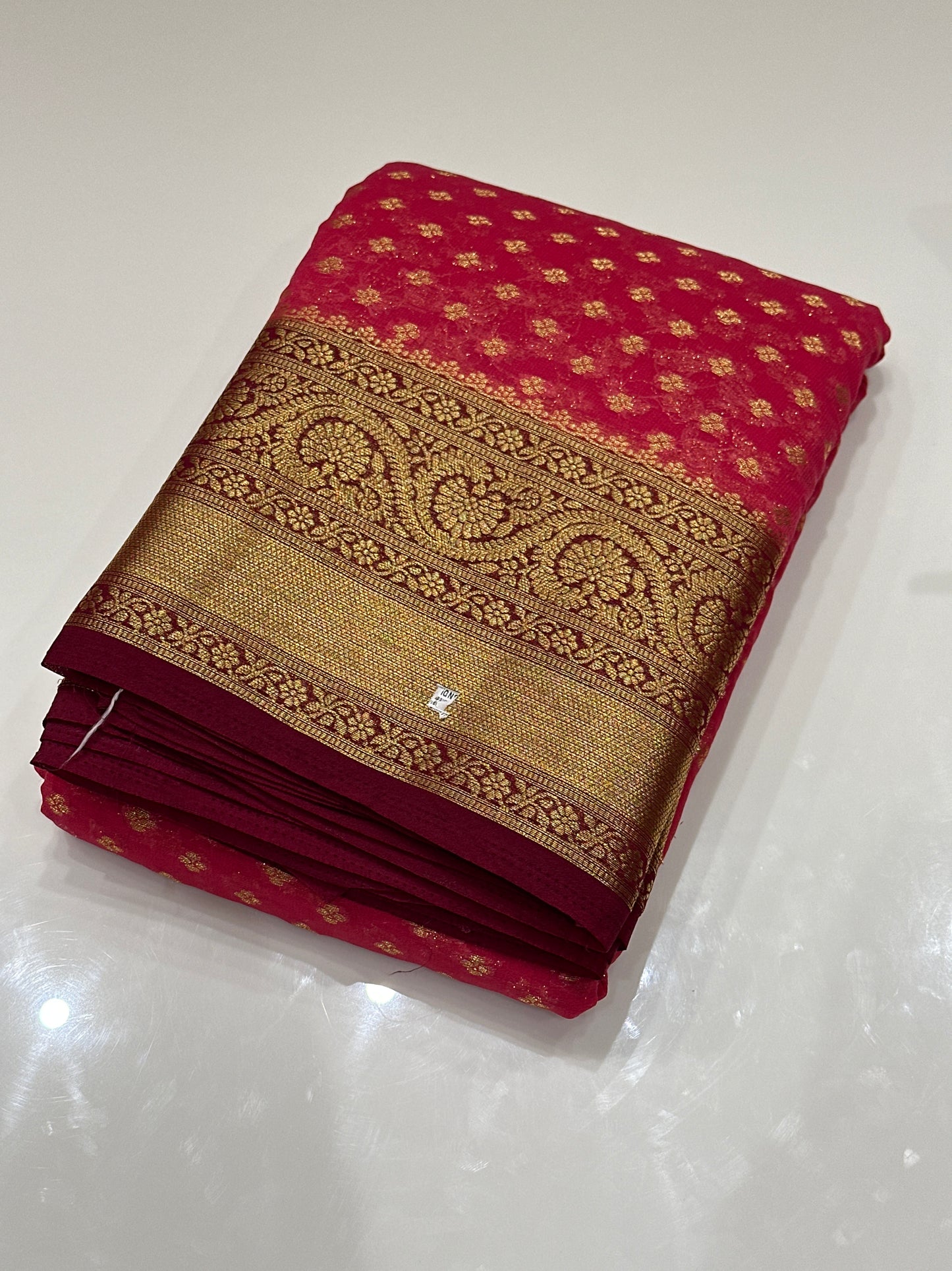 OFFER SALES SAREES - IHA 27178
