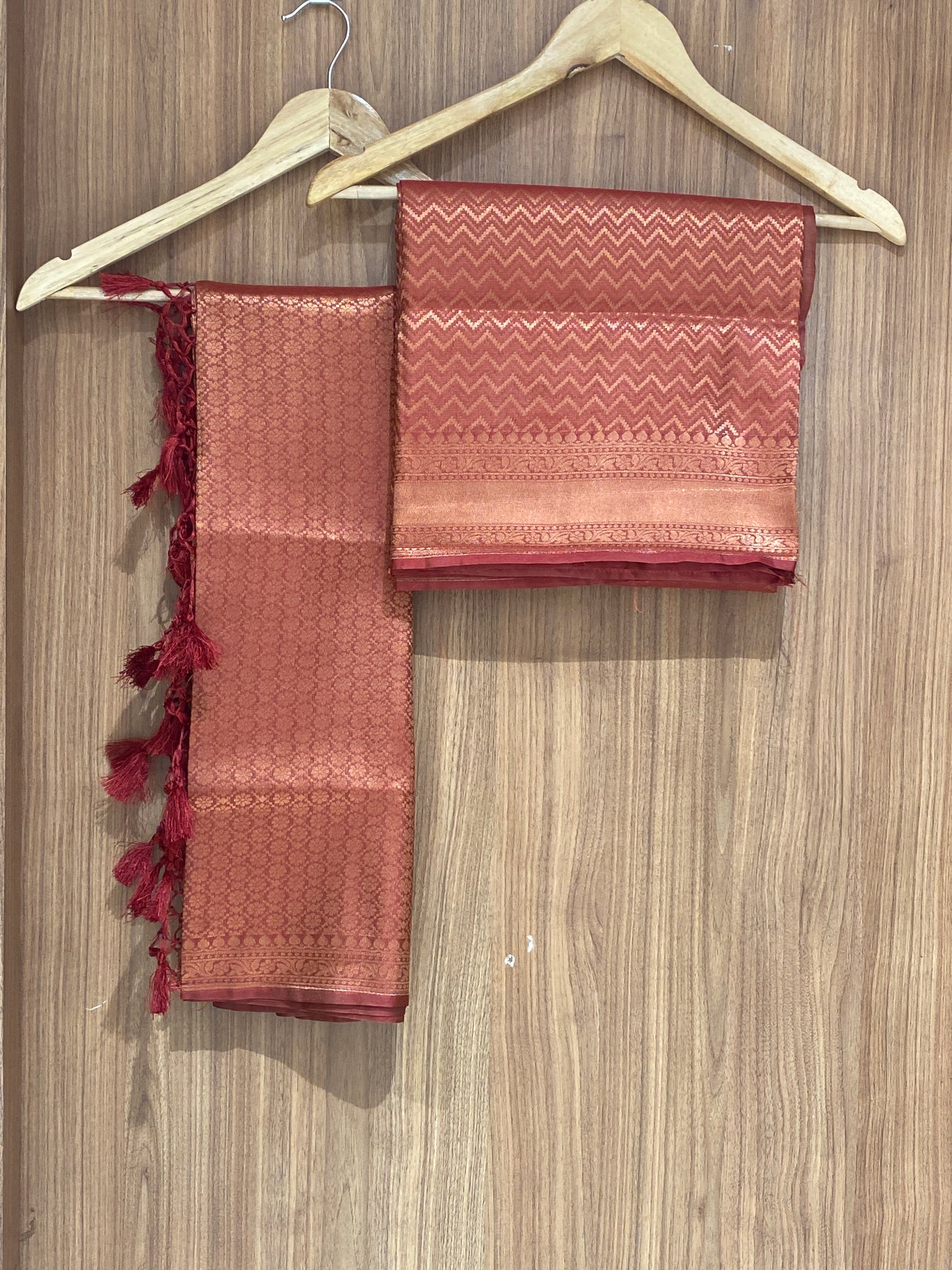 OFFER SALES UNSTITCHED SALWAR SUITS - IHA 26991