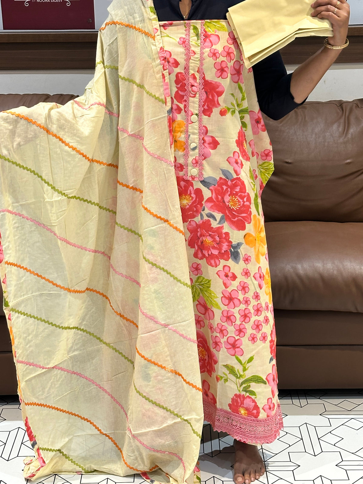 OFFER SALES UNSTITCHED SALWAR SUITS - IHA 35834
