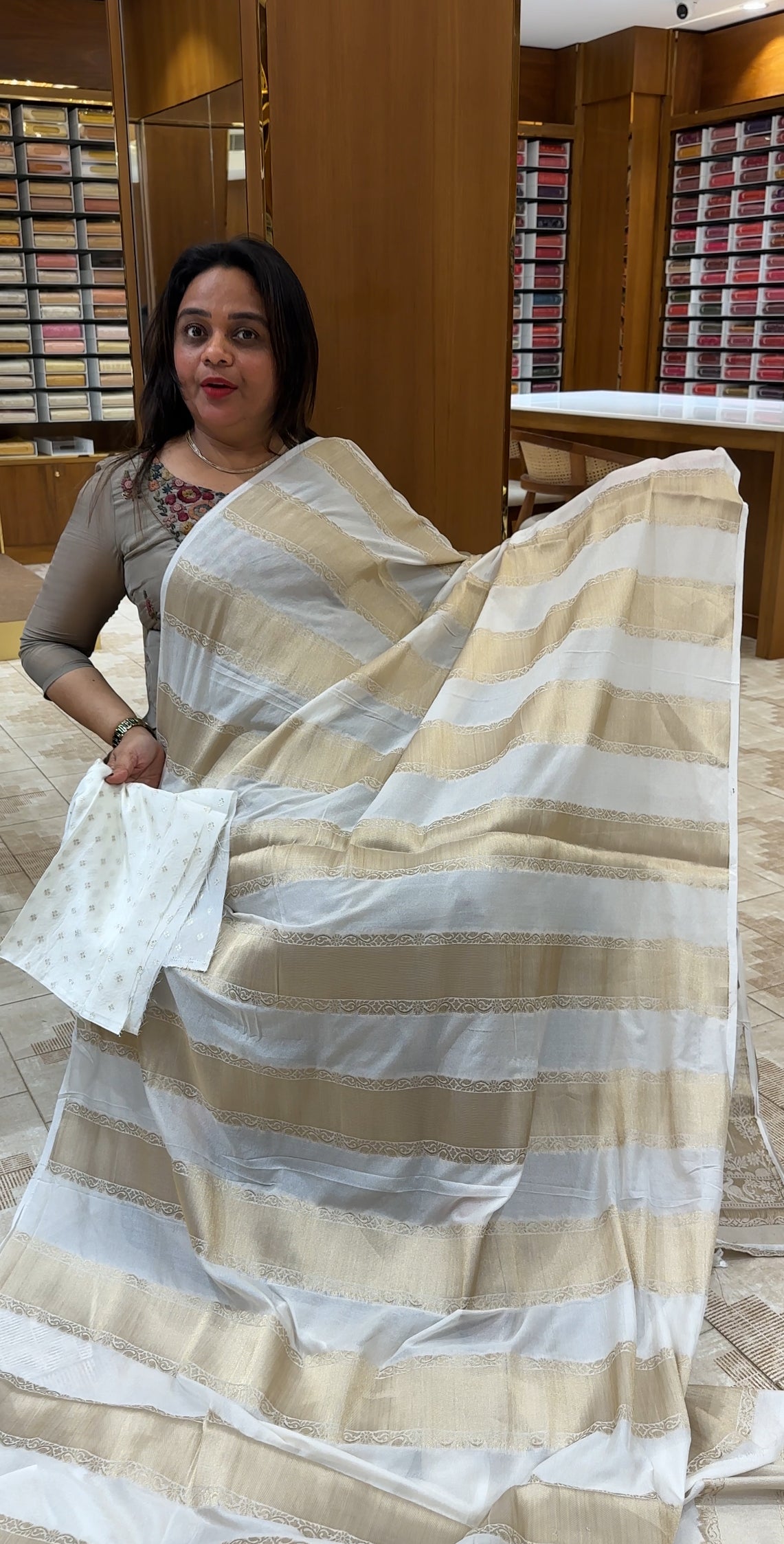 SEMI BANARASI SAREES - IHA 25817