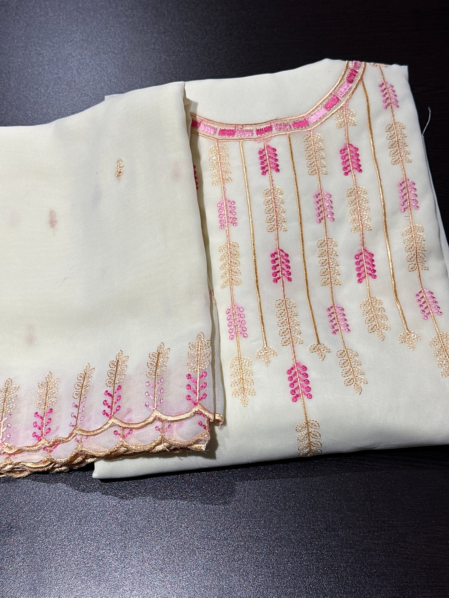 OFFER SALES UNSTITCHED SALWAR SUITS -  IHA 34180