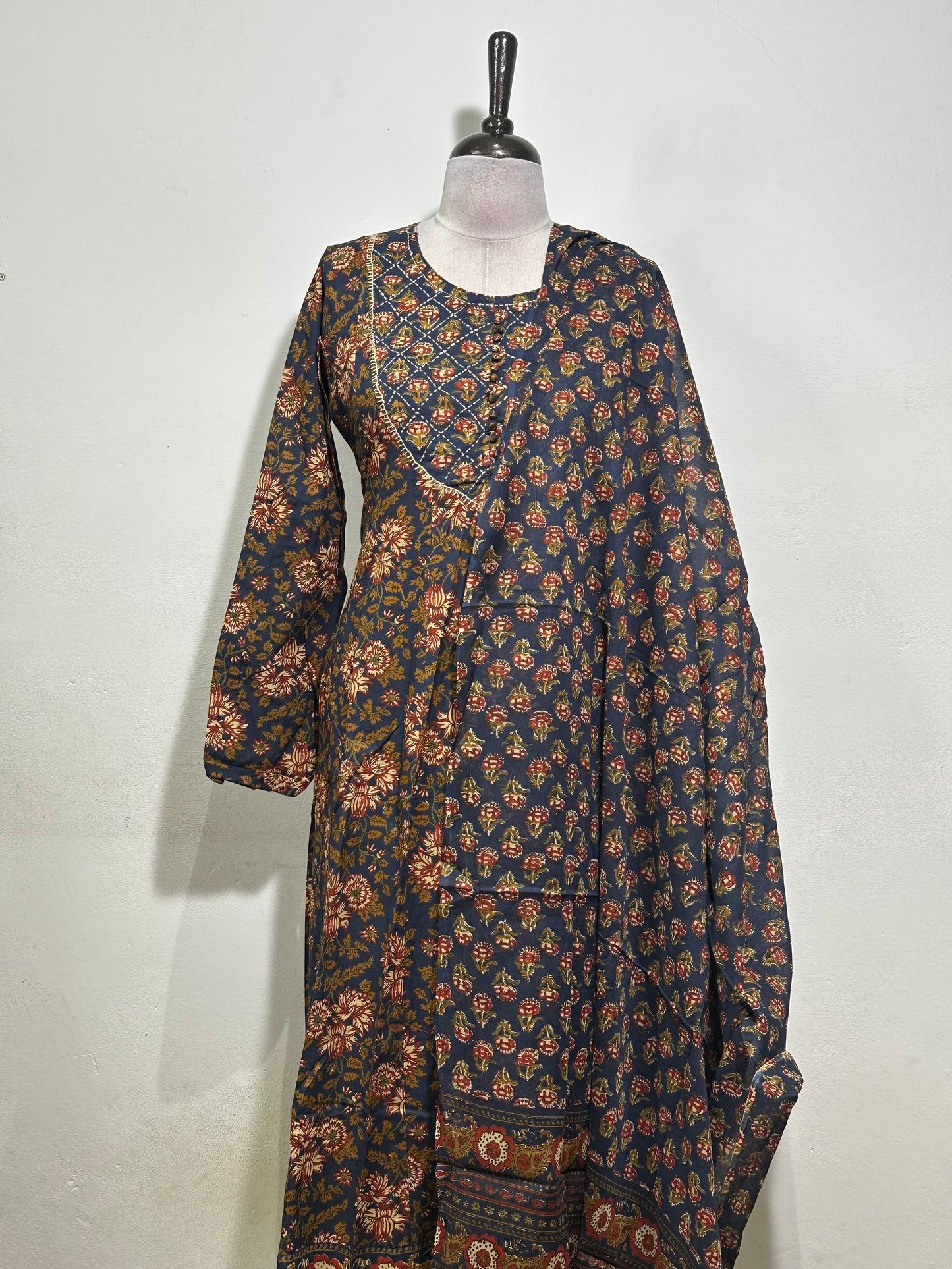 OFFER SALES TOP AND  BOTTOM  -  IHA 34482