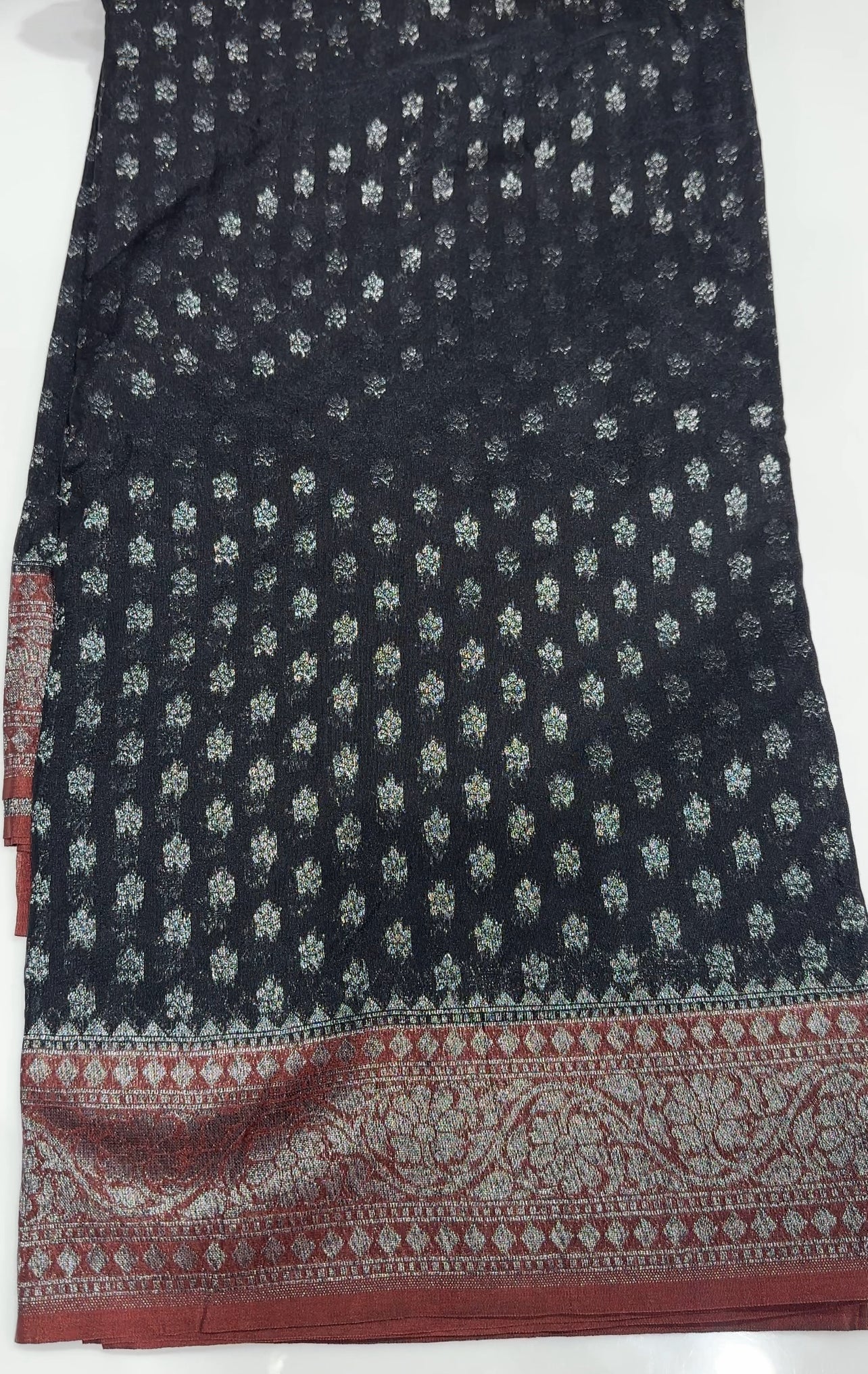 SEMI BANARASI SAREES - IHA 27136