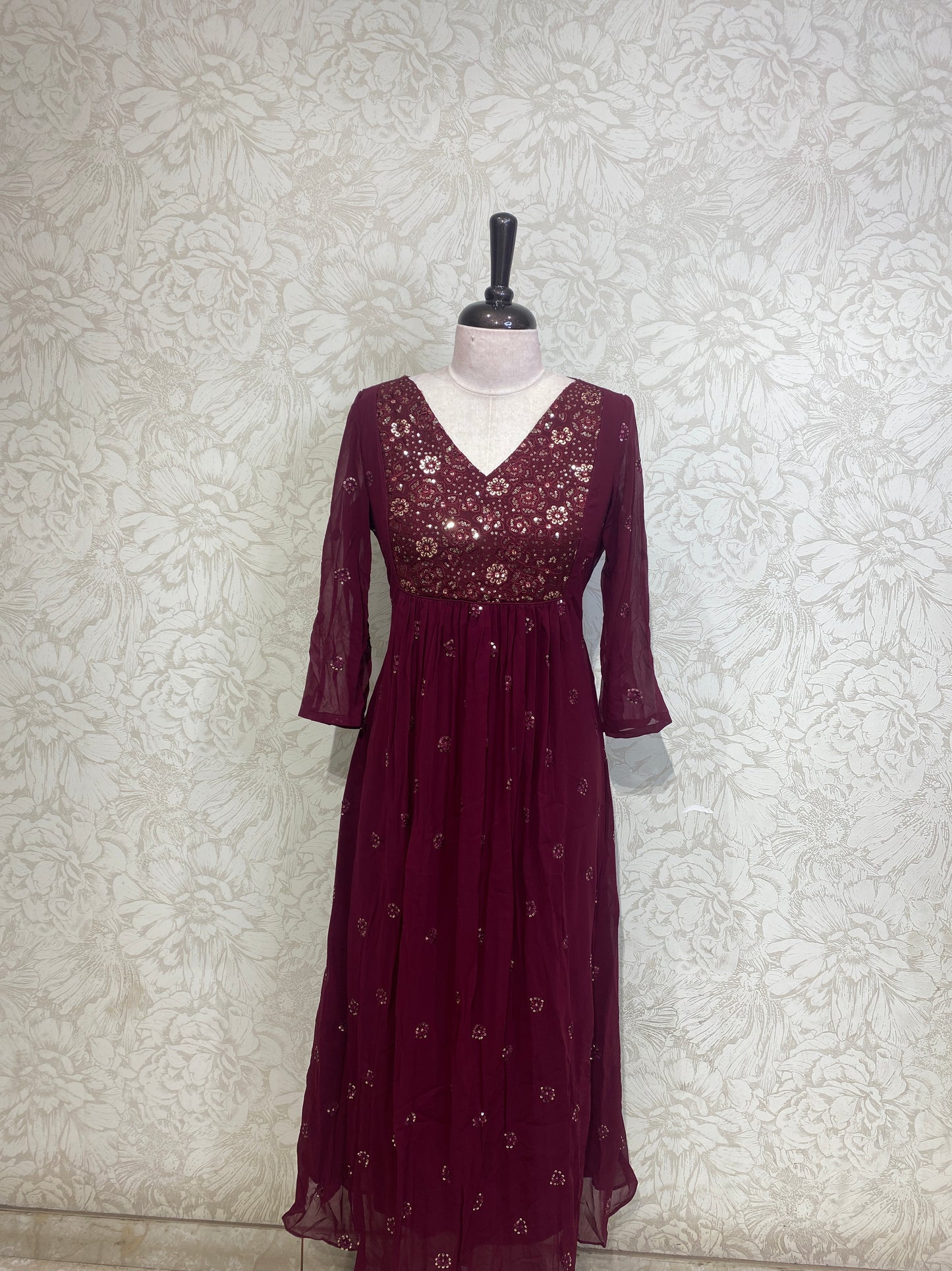 OFFER SALES TOPS COLLECTIONS - IHA 27023