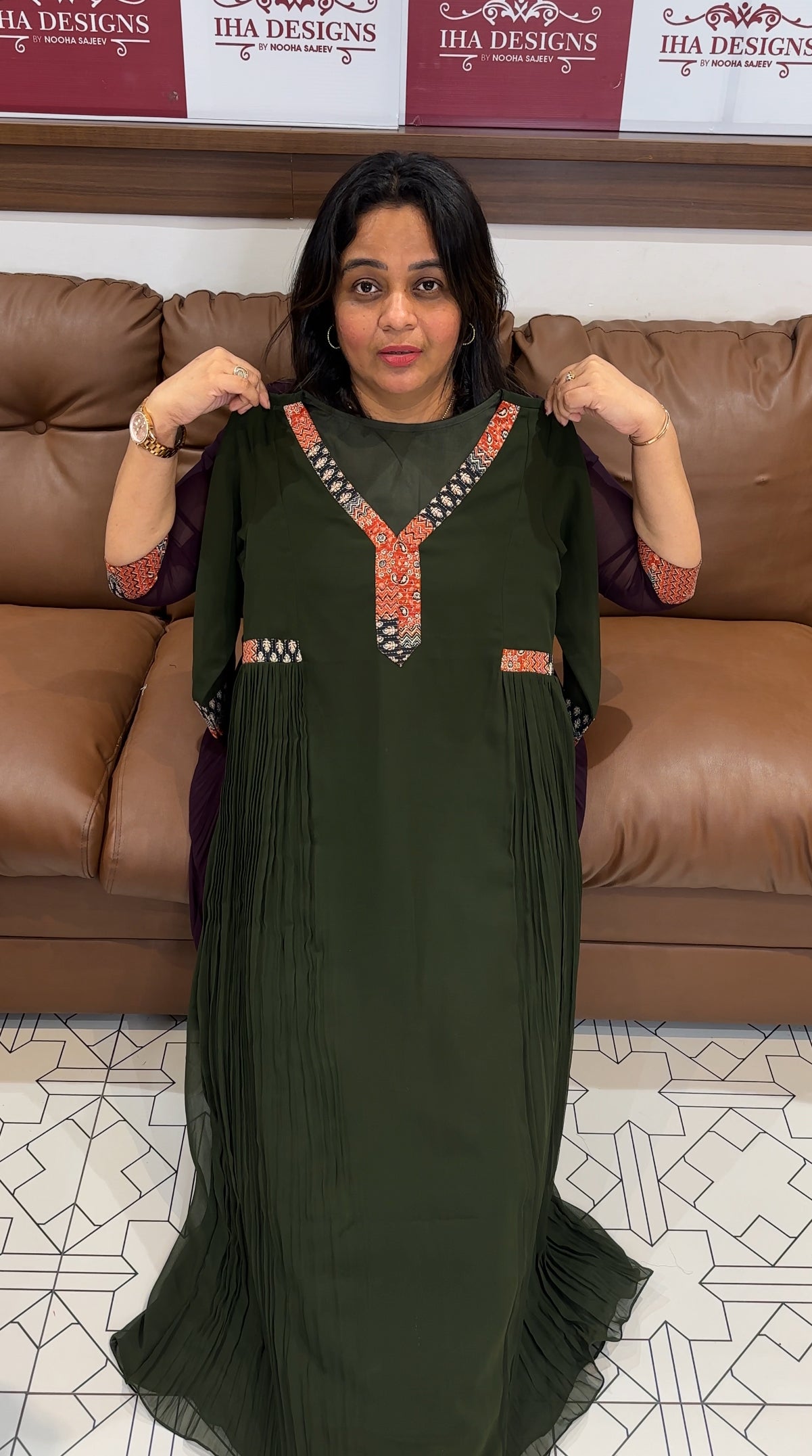 IHA'S IN -HOUSE LONG A-LINE TOPS - IHA 27158