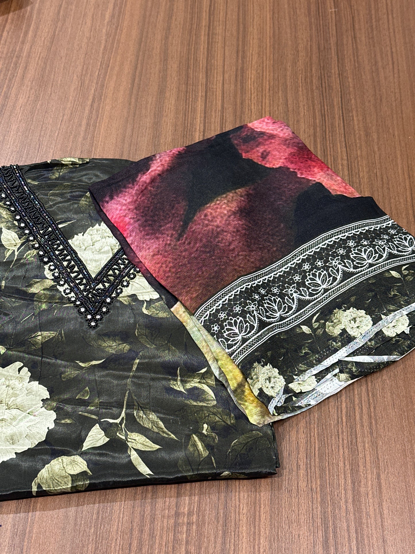 OFFER SALES UNSTITCHED SALWAR SUITS -  IHA 34050