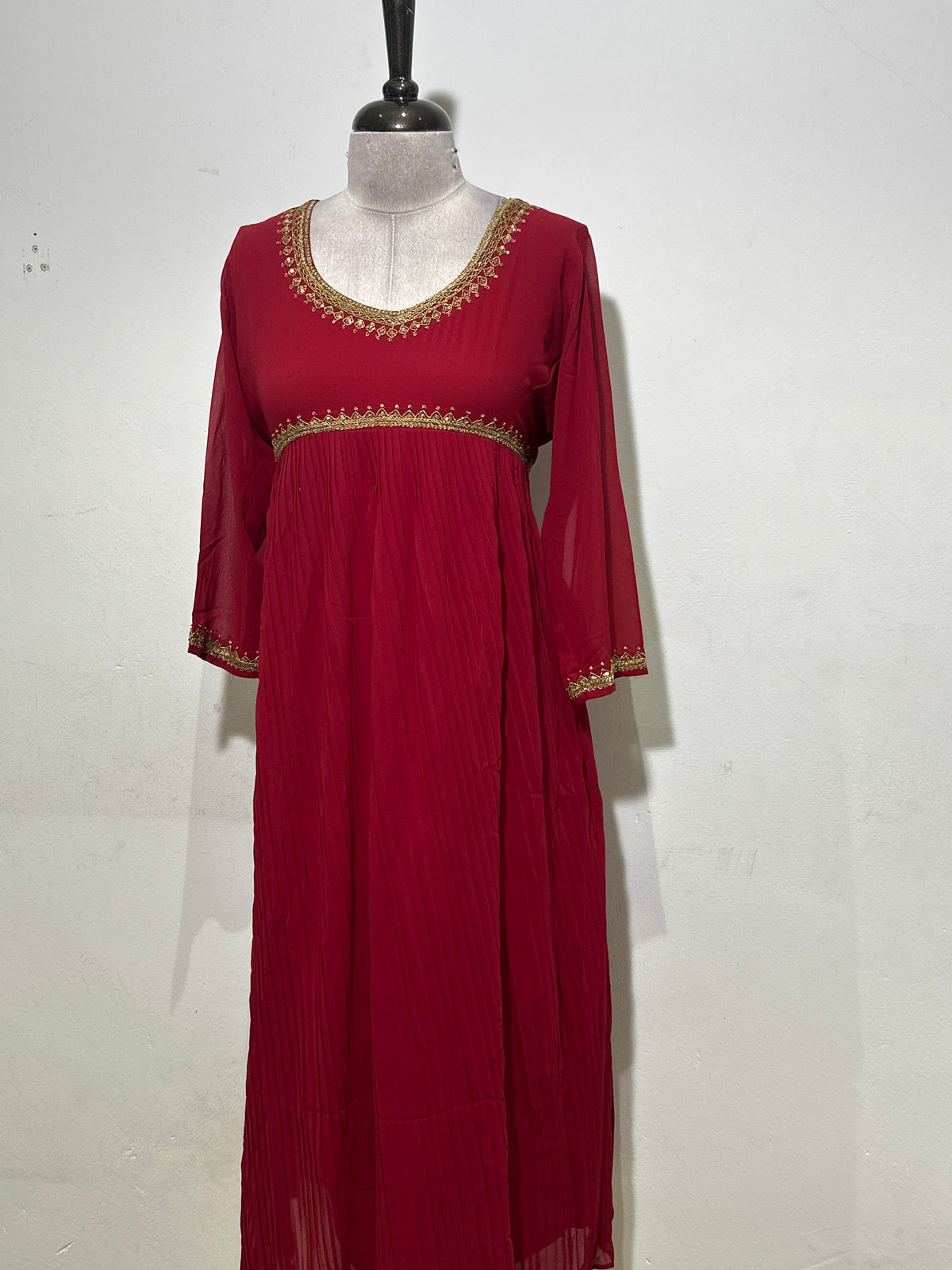 OFFER SALES TOP'S -  IHA 35680