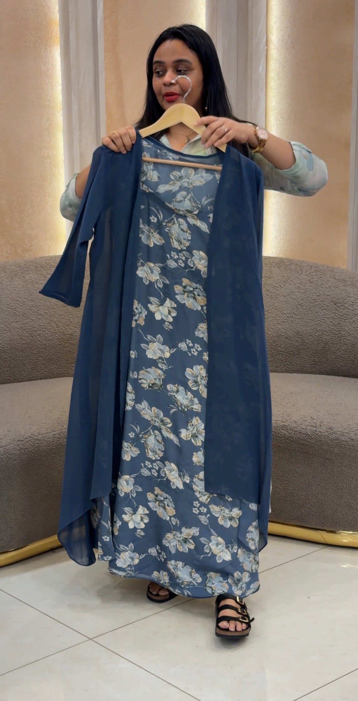 IHA'S IN-HOUSE PRINTED TOP AND JACKETS - IHA 35528