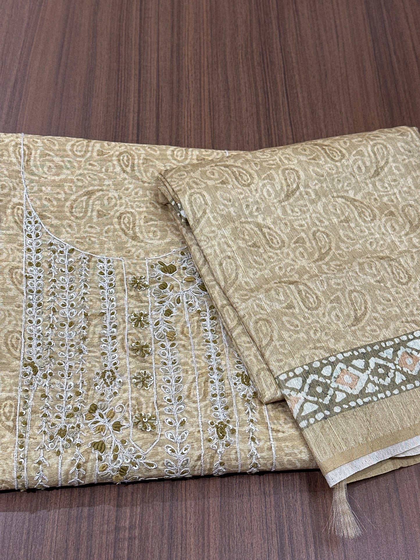 OFFER SALES UNSTITCHED SALWAR SUITS -  IHA 33937