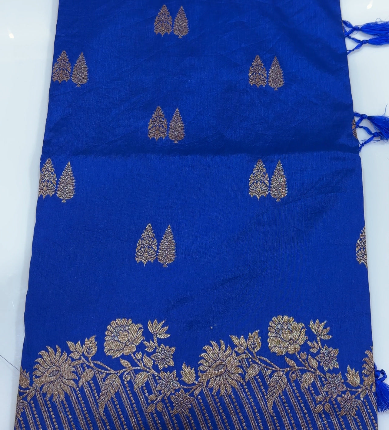 SEMI RAW MANGO SILK SAREES - IHA 21572