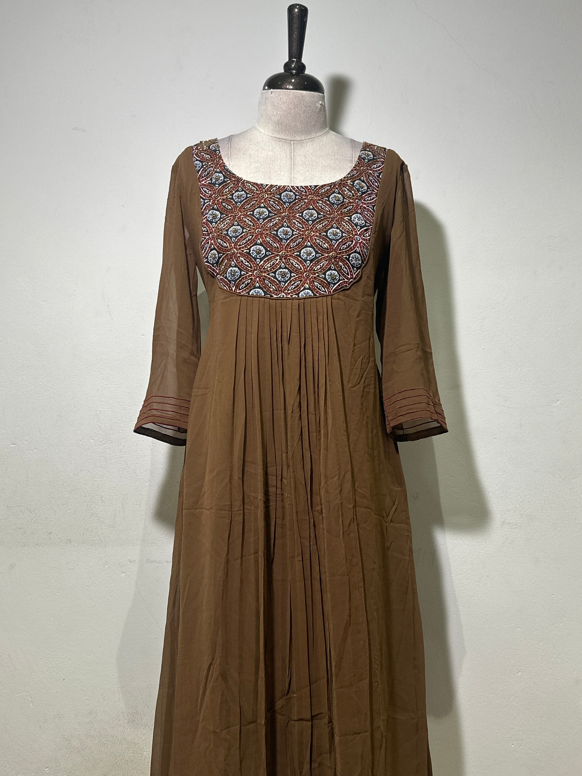OFFER SALES TOP'S - IHA 35231