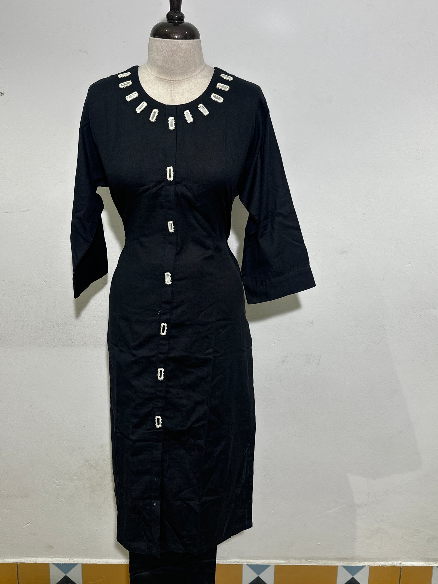 OFFER SALES TOP AND BOTTOM  -  IHA 34262