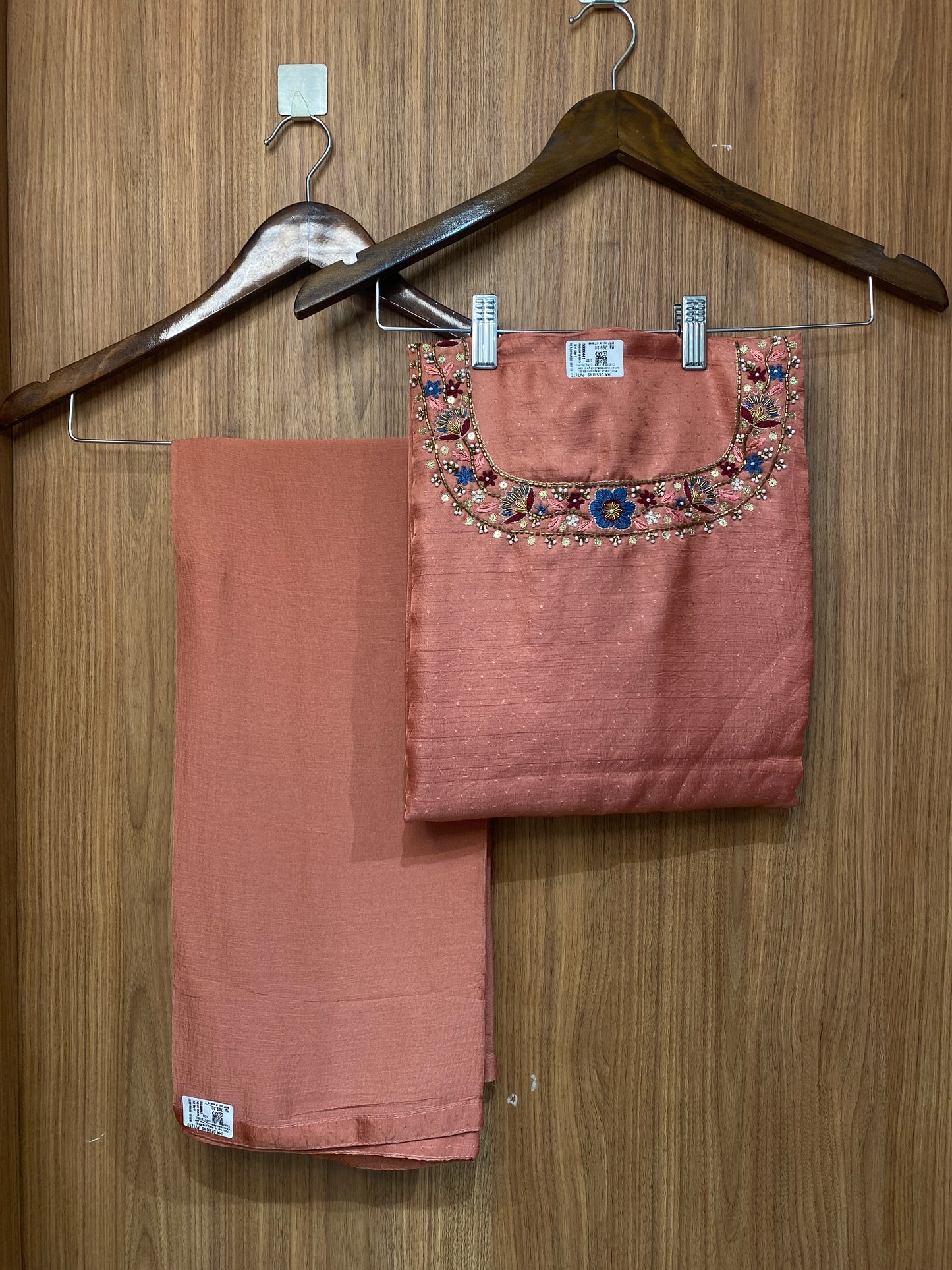 OFFER SALES UNSTITCHED SALWAR SUITS - IHA 26820