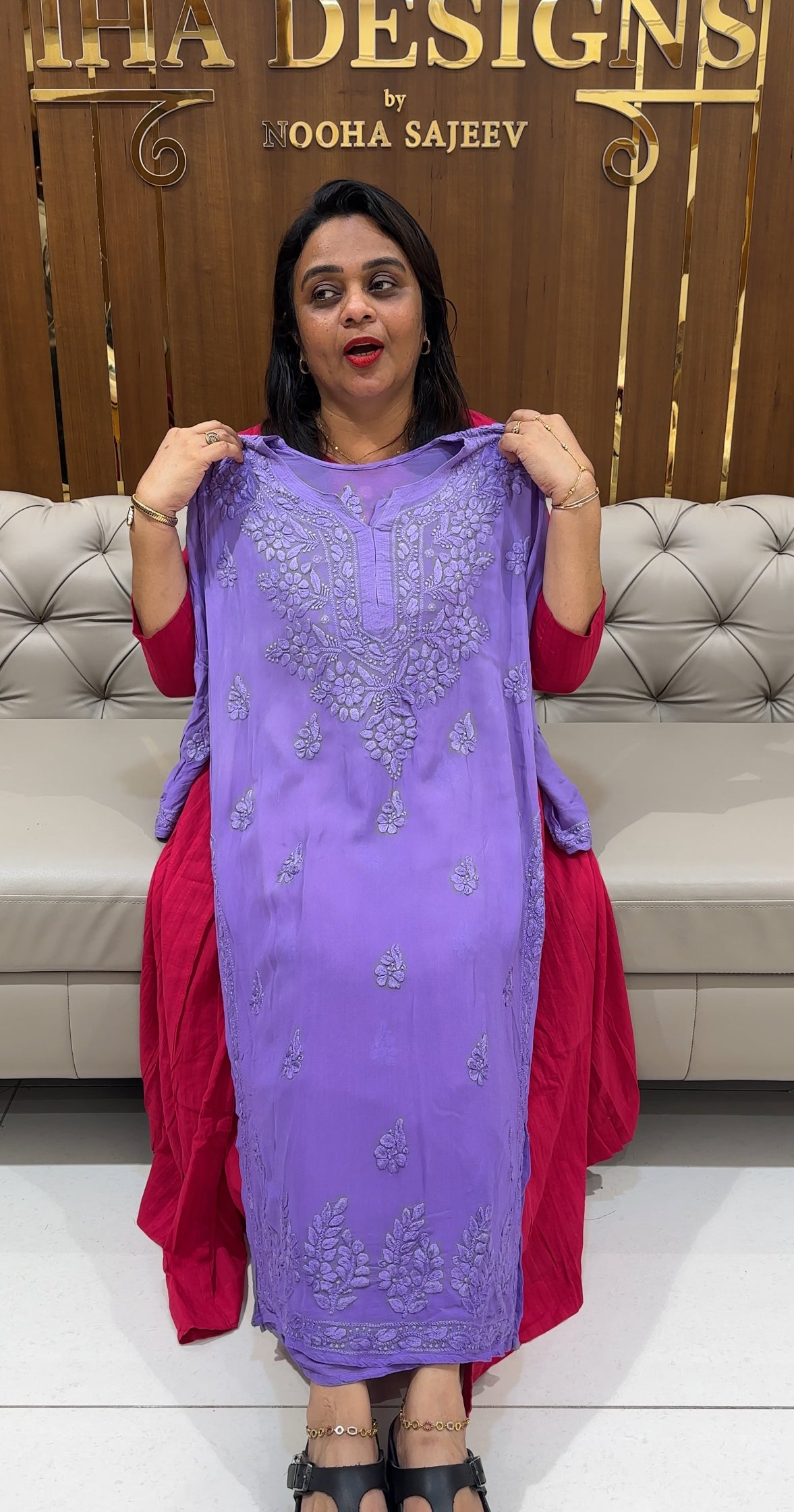 LUCKNOWI CHIKANKARI TOPS - IHA 24637