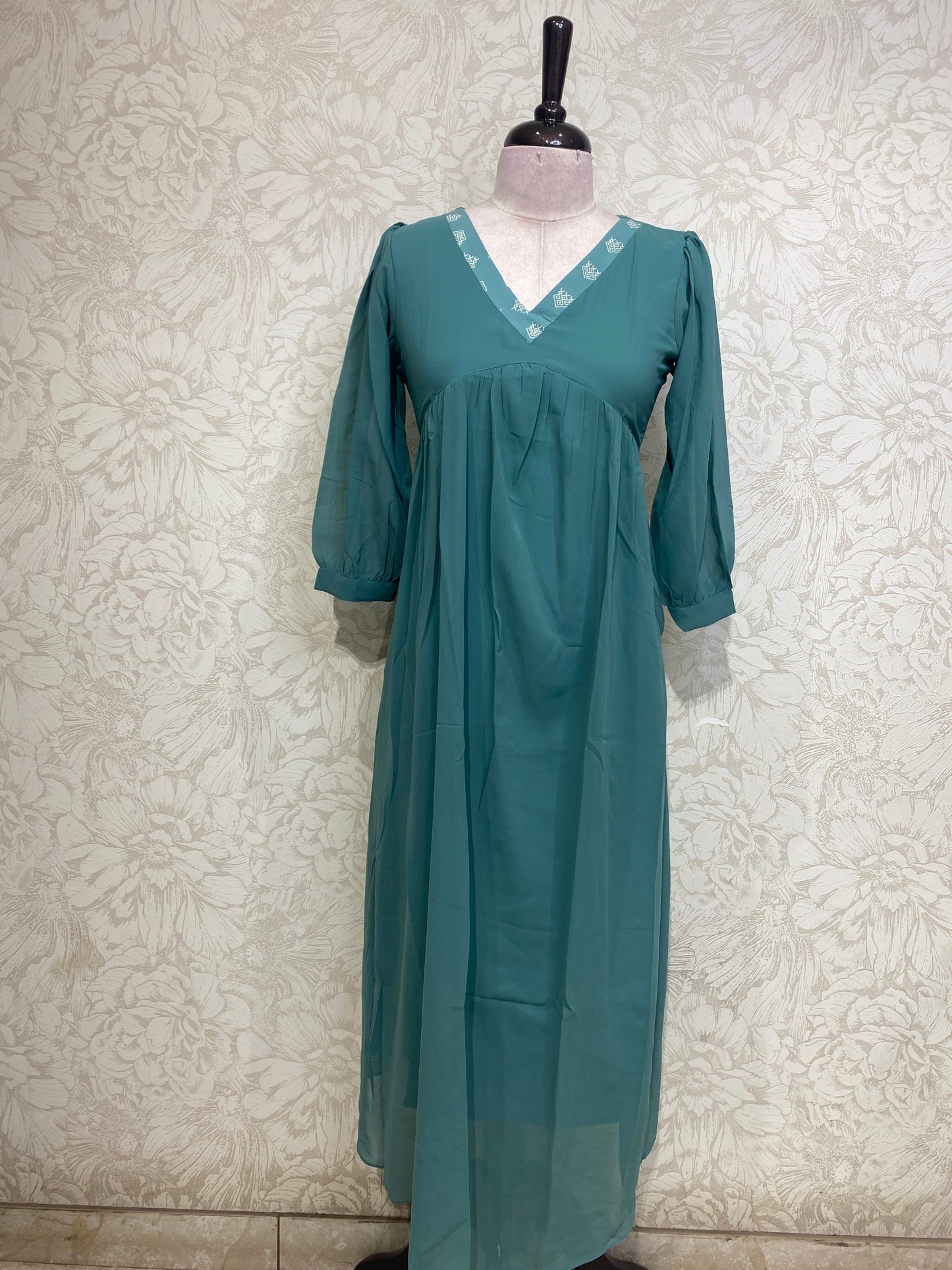 OFFER SALES TOPS COLLECTIONS - IHA 26917