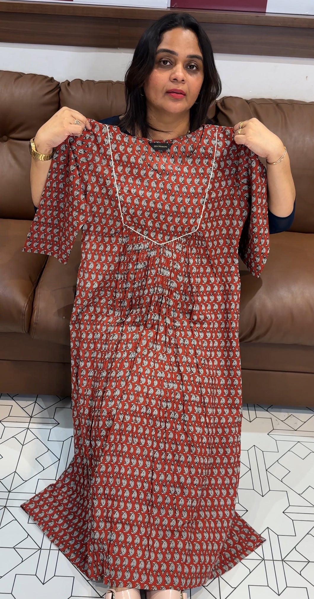 PRINTED LONG A-LINE TOPS -  IHA 28240