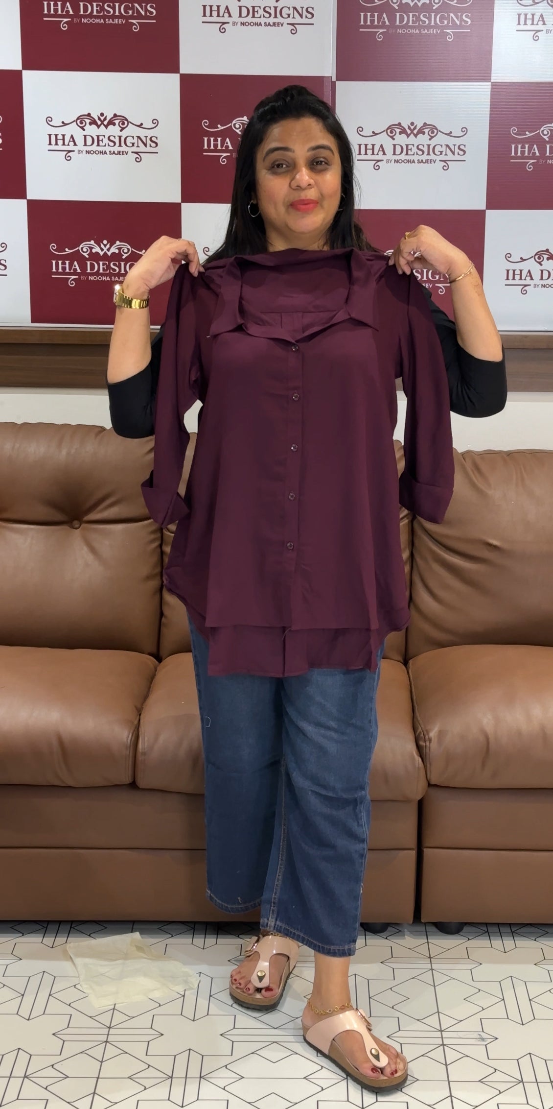 IHA'S IN-HOUSE SHORT TOPS - IHA 31400