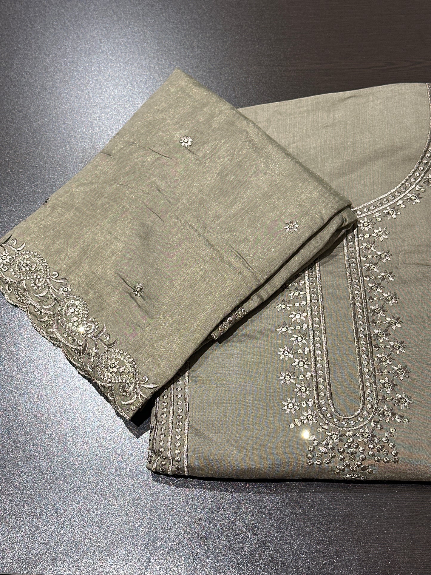 OFFER SALES UNSTITCHED SALWAR SUITS -  IHA 34223