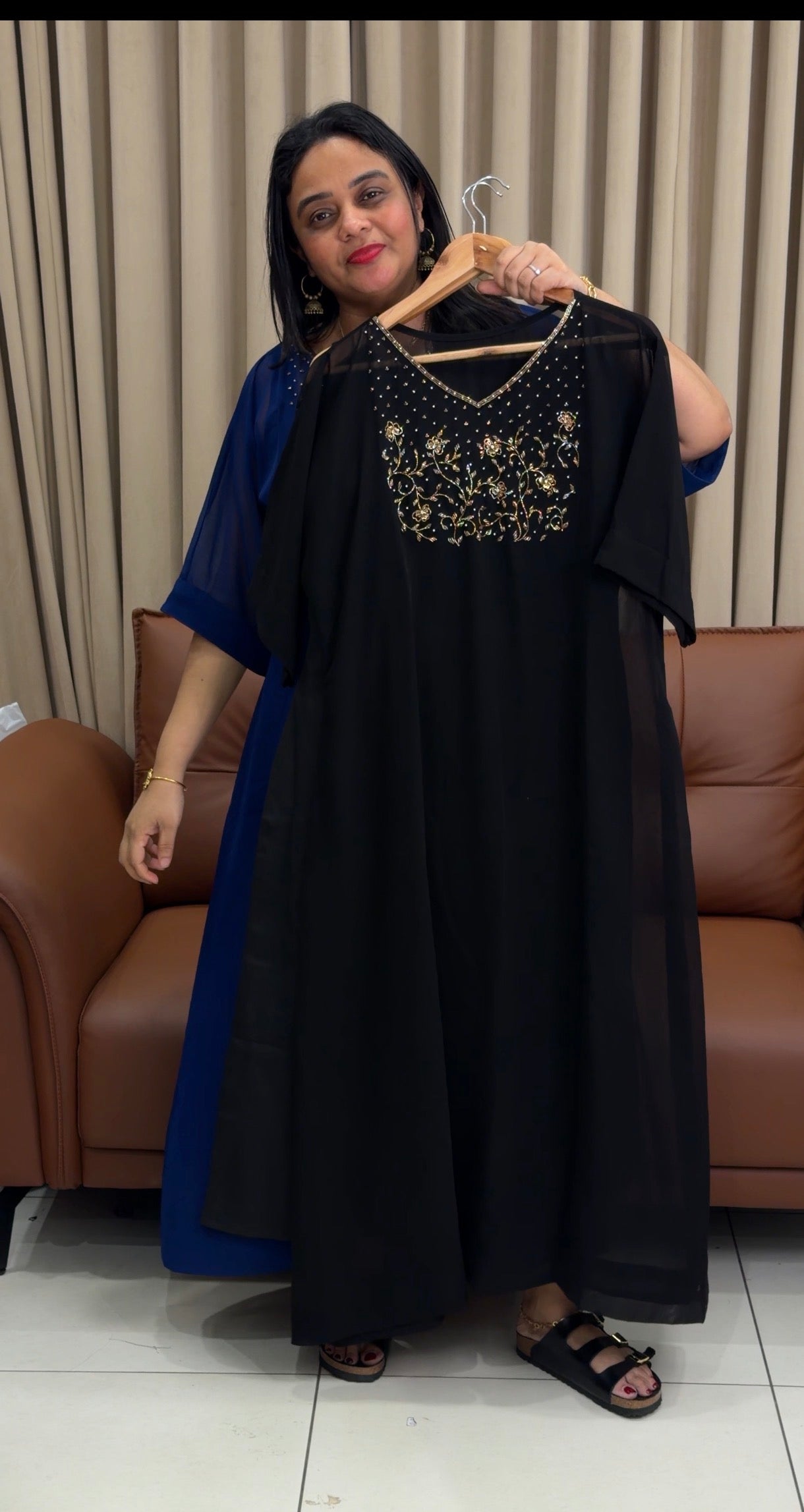 IHA'S IN-HOUSE HAND WORKED TOP -IHA 34078