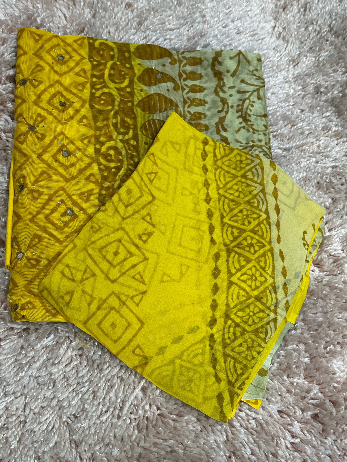 OFFER SALES UNSTITCHED SALWAR SUITS -  IHA 35395