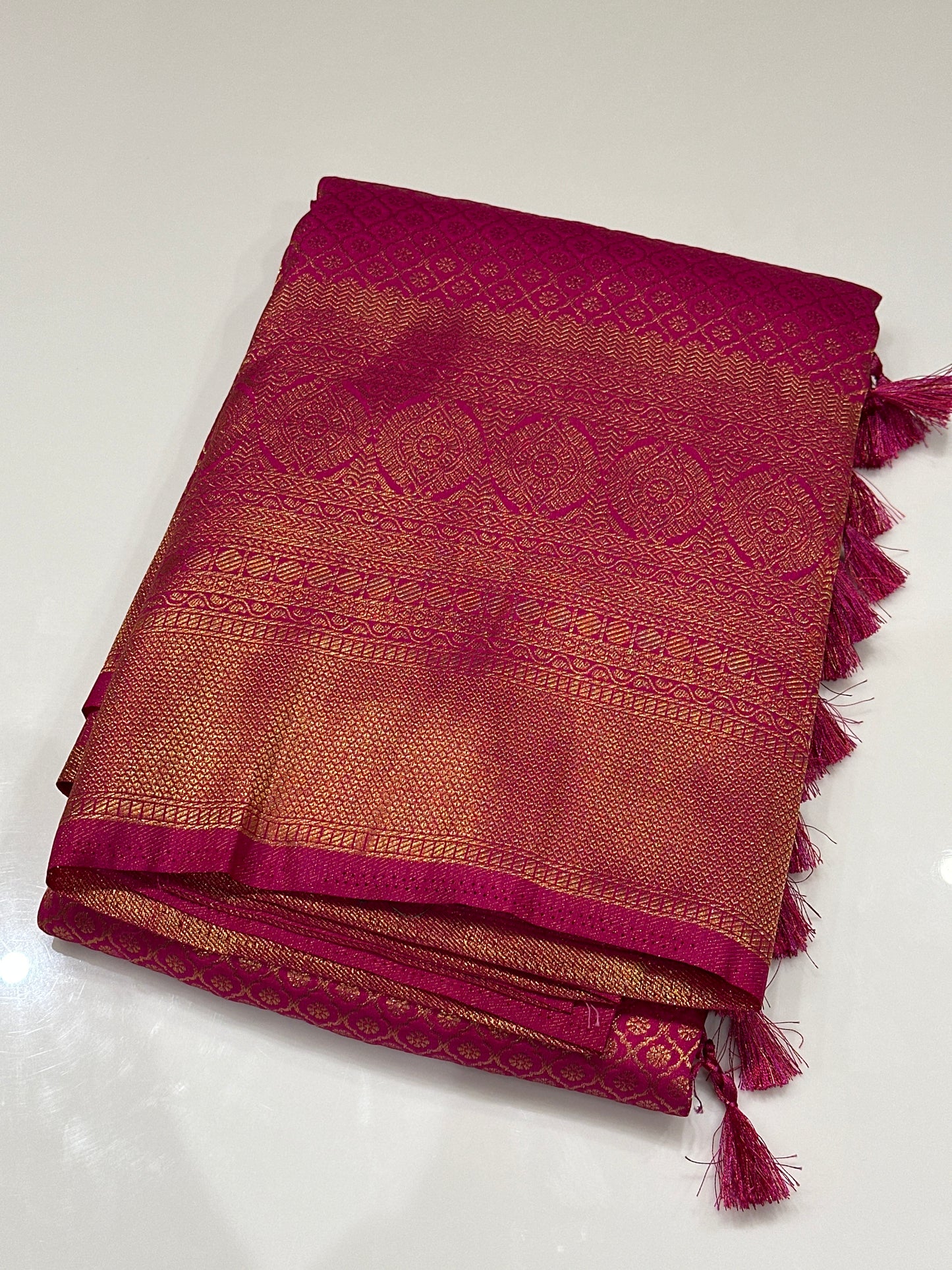OFFER SALES SAREES - IHA 27182