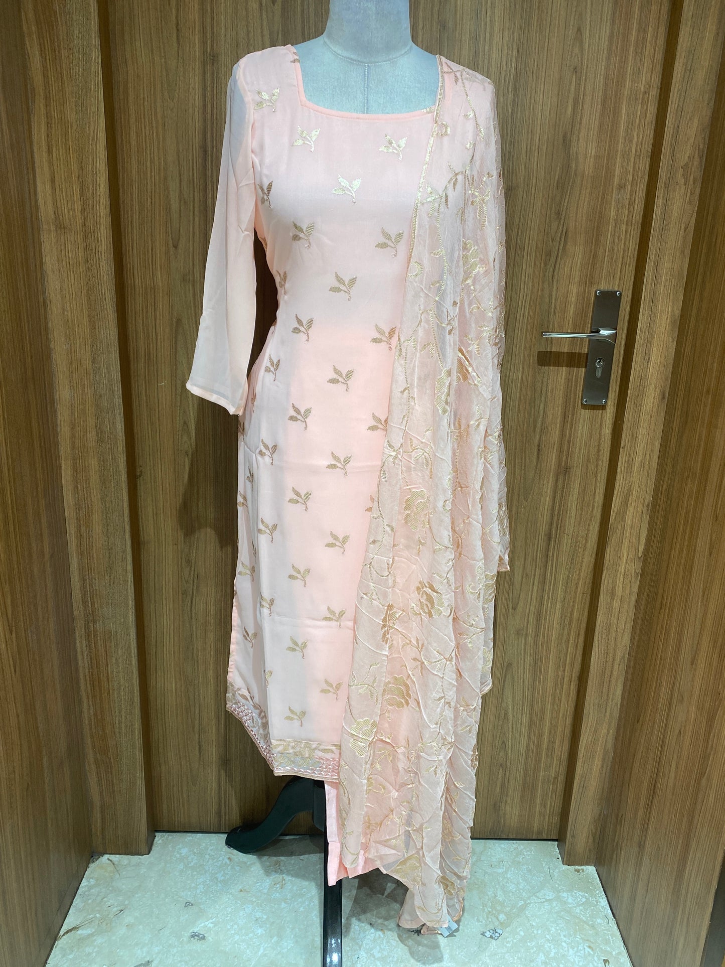 OFFER SALES TOP AND BOTTOM - IHA 27066