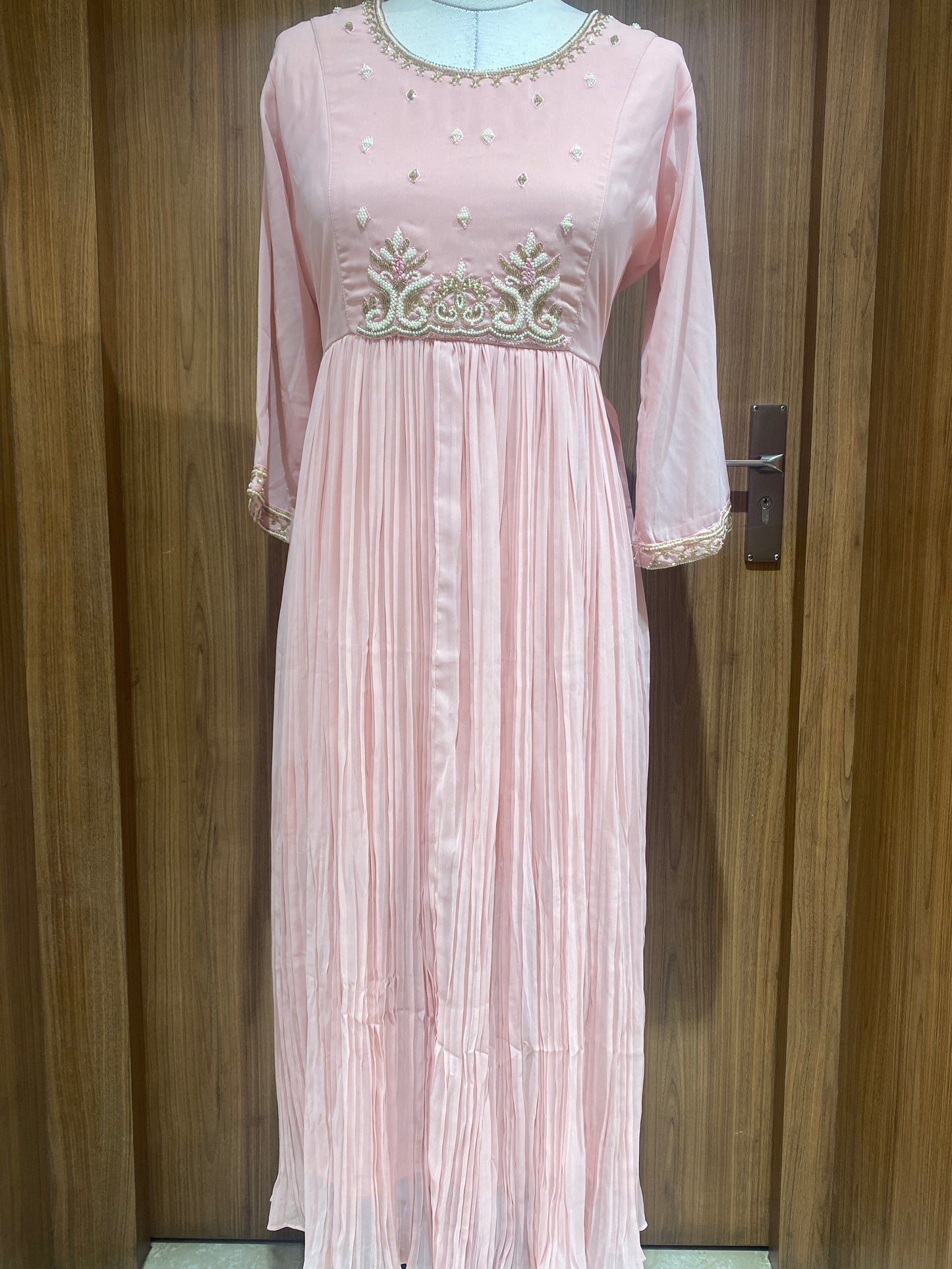 OFFER SALES TOPS COLLECTIONS - IHA 27006
