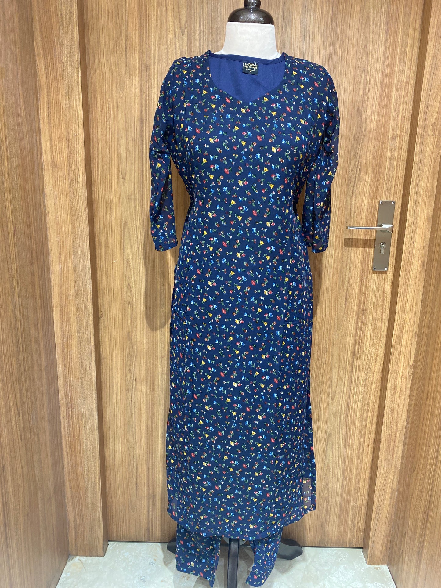OFFER SALES TOP AND BOTTOM - IHA 27052