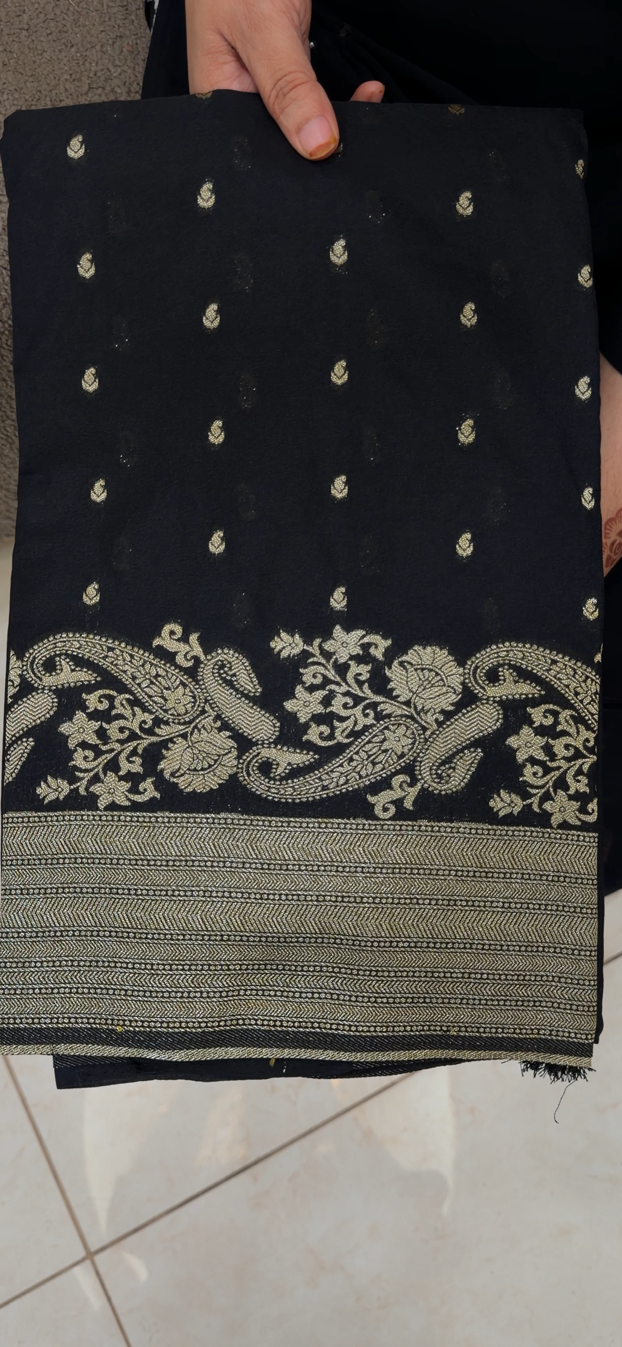 SEMI BANARASI SAREES - IHA 33039