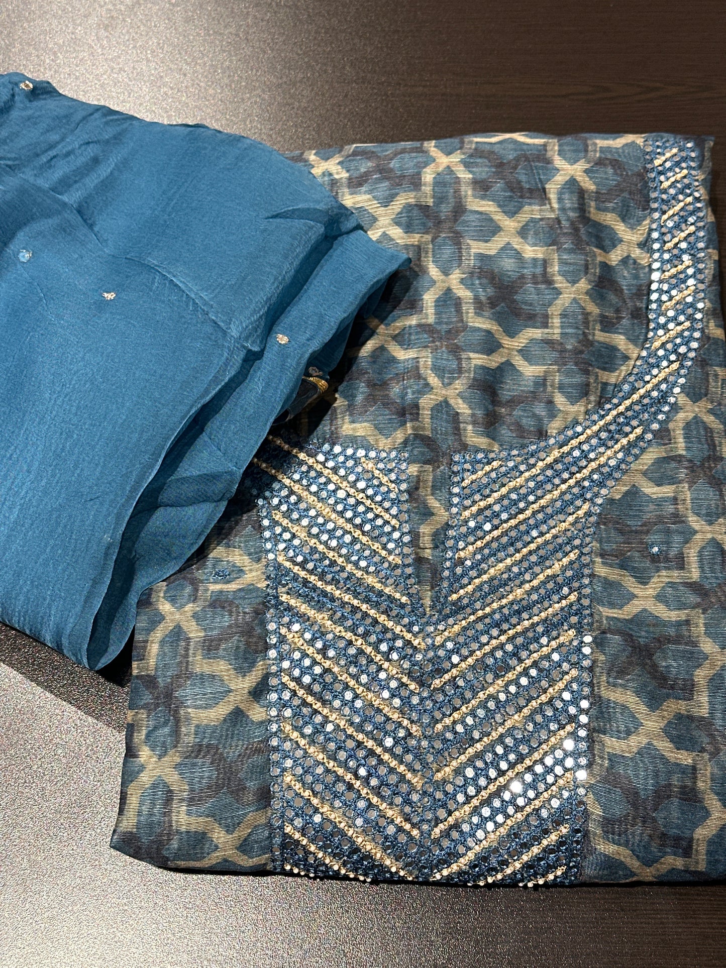 OFFER SALES UNSTITCHED SALWAR SUITS -  IHA 34227