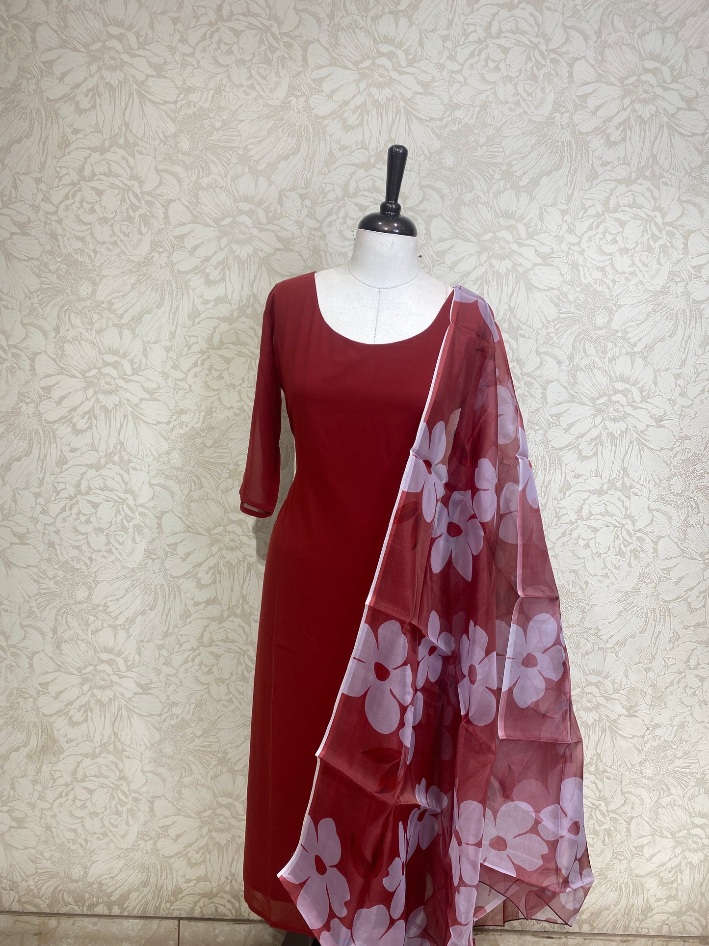 OFFER SALES TOPS COLLECTIONS - IHA 27023