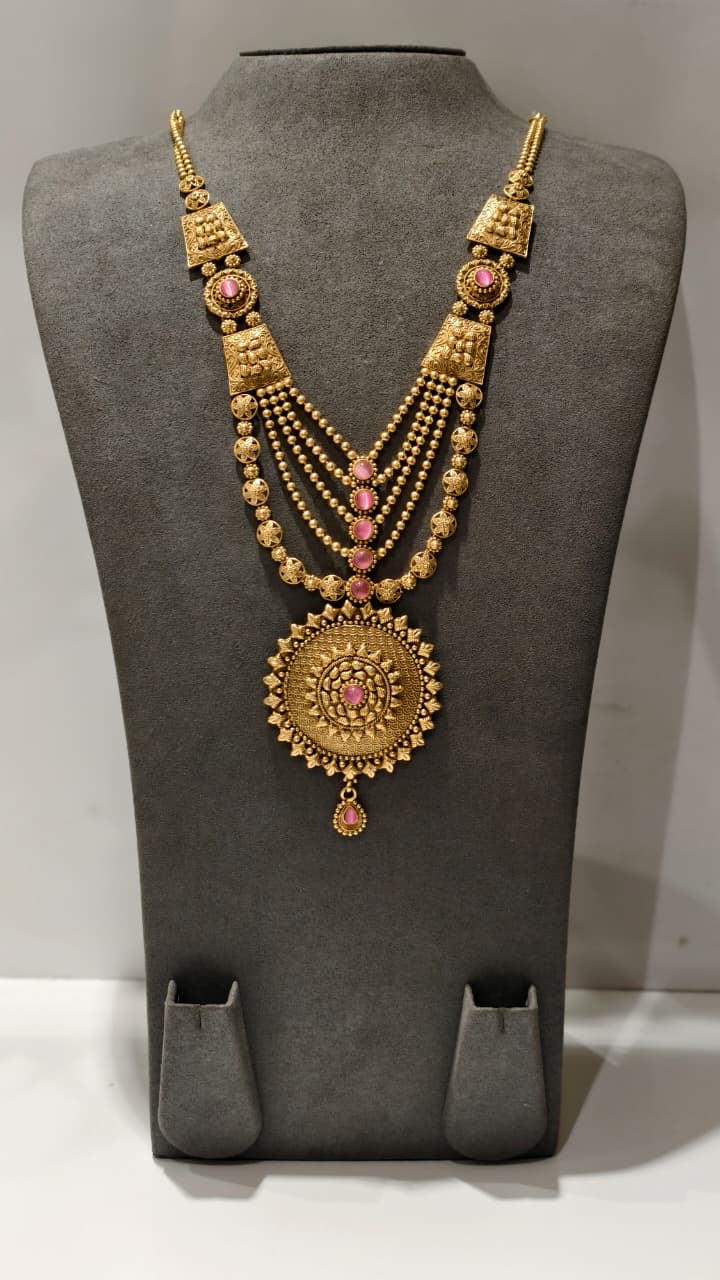 DESIGNER NECKLACE SETS - IHA 35831