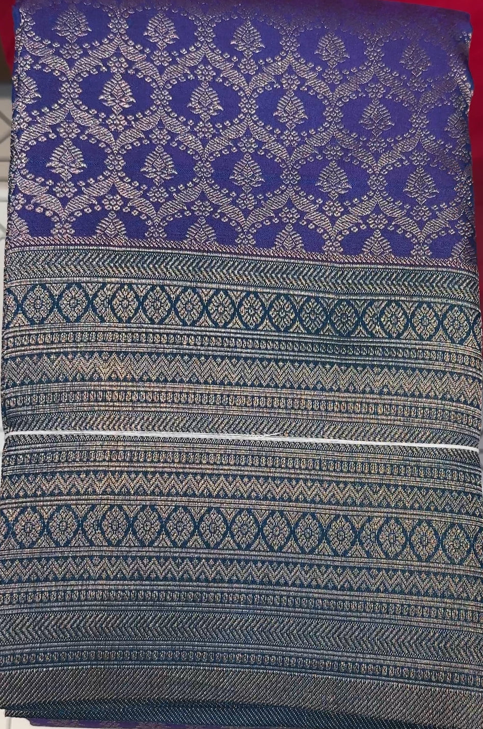 KANCHIPURAM  SAREES - IHA 18675